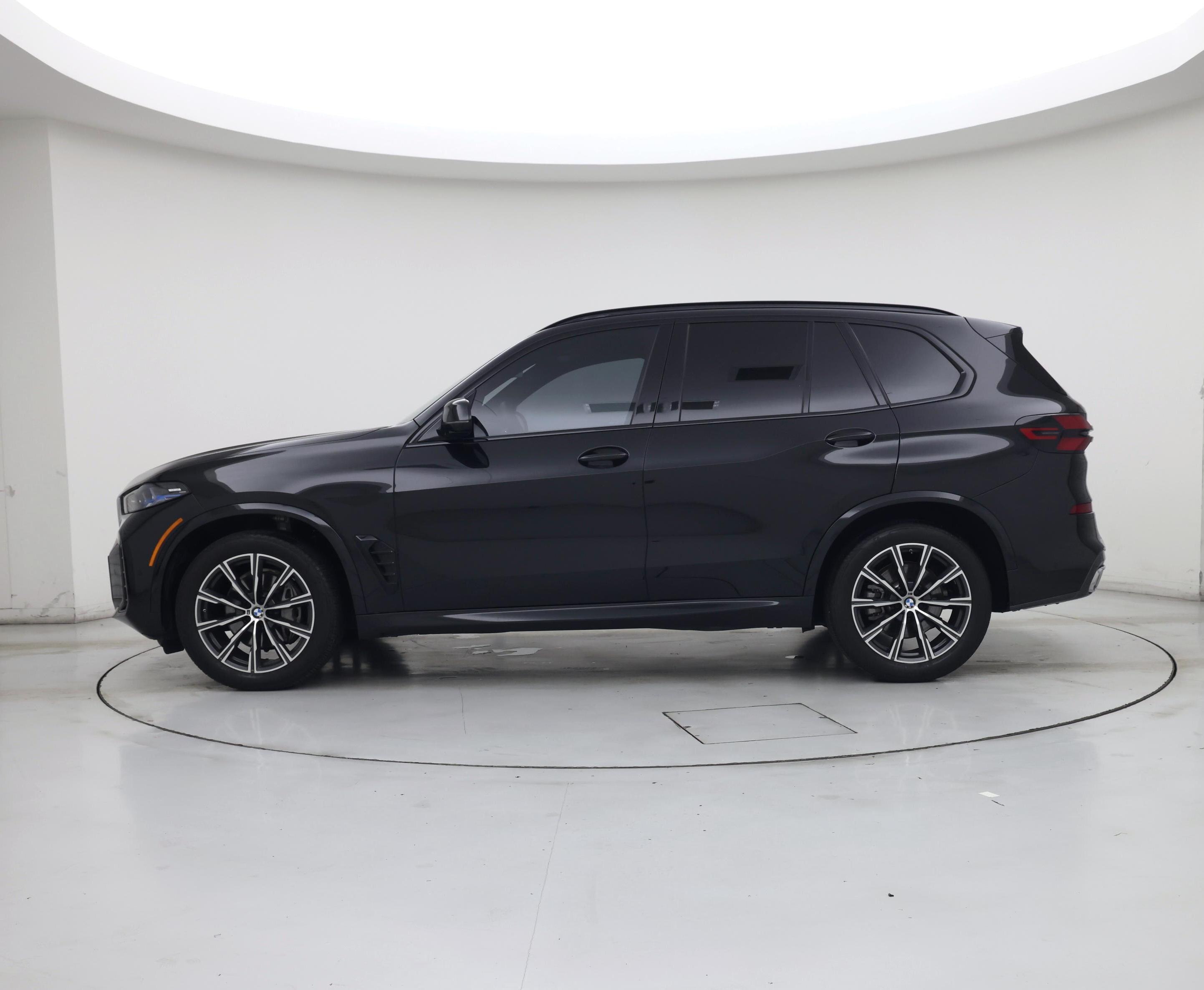 Thumbnail: 2025 BMW X5 - 3