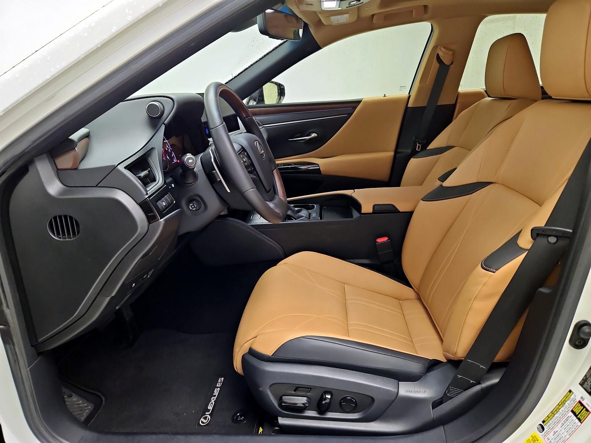 Thumbnail: 2024 Lexus ES - 11