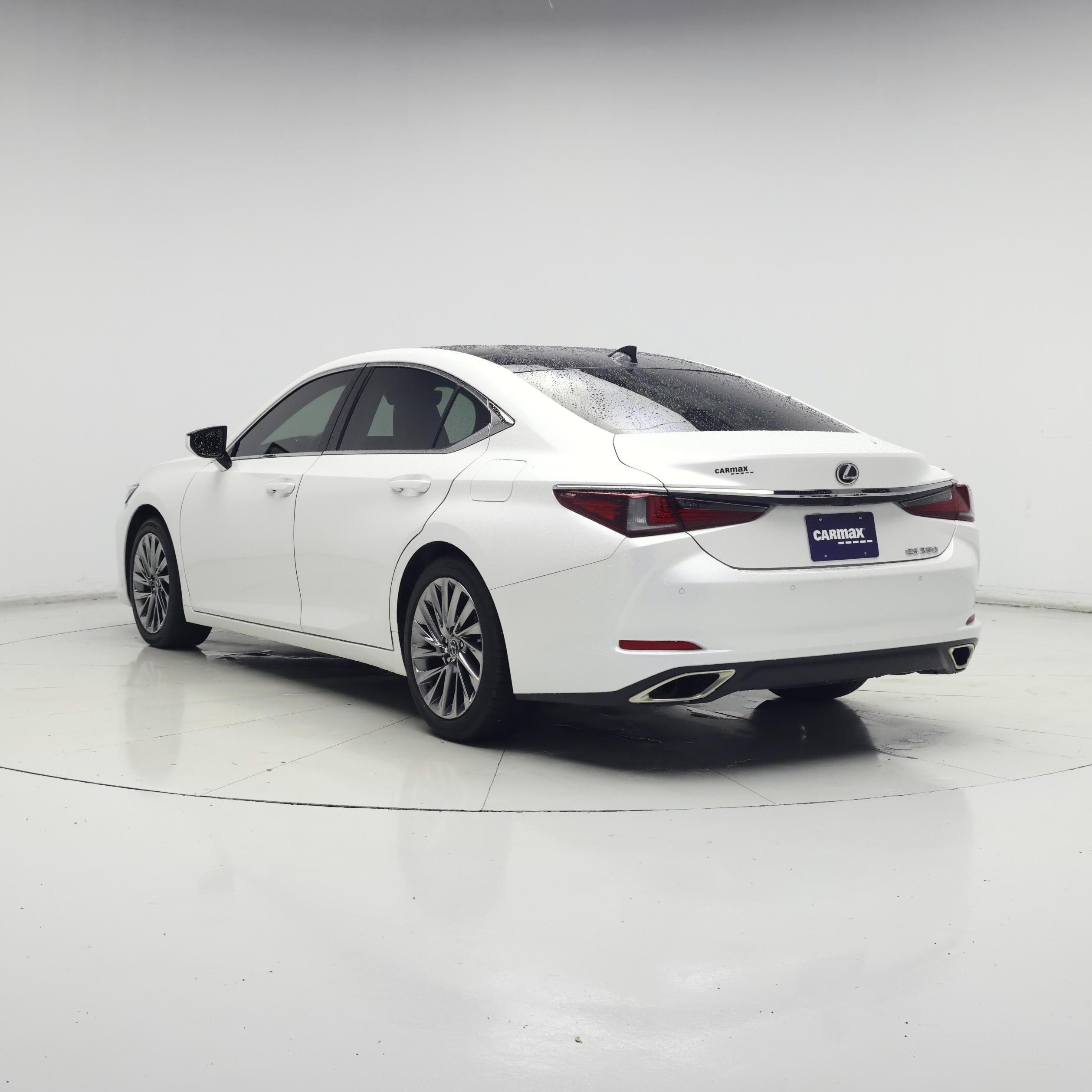 Thumbnail: 2024 Lexus ES - 2