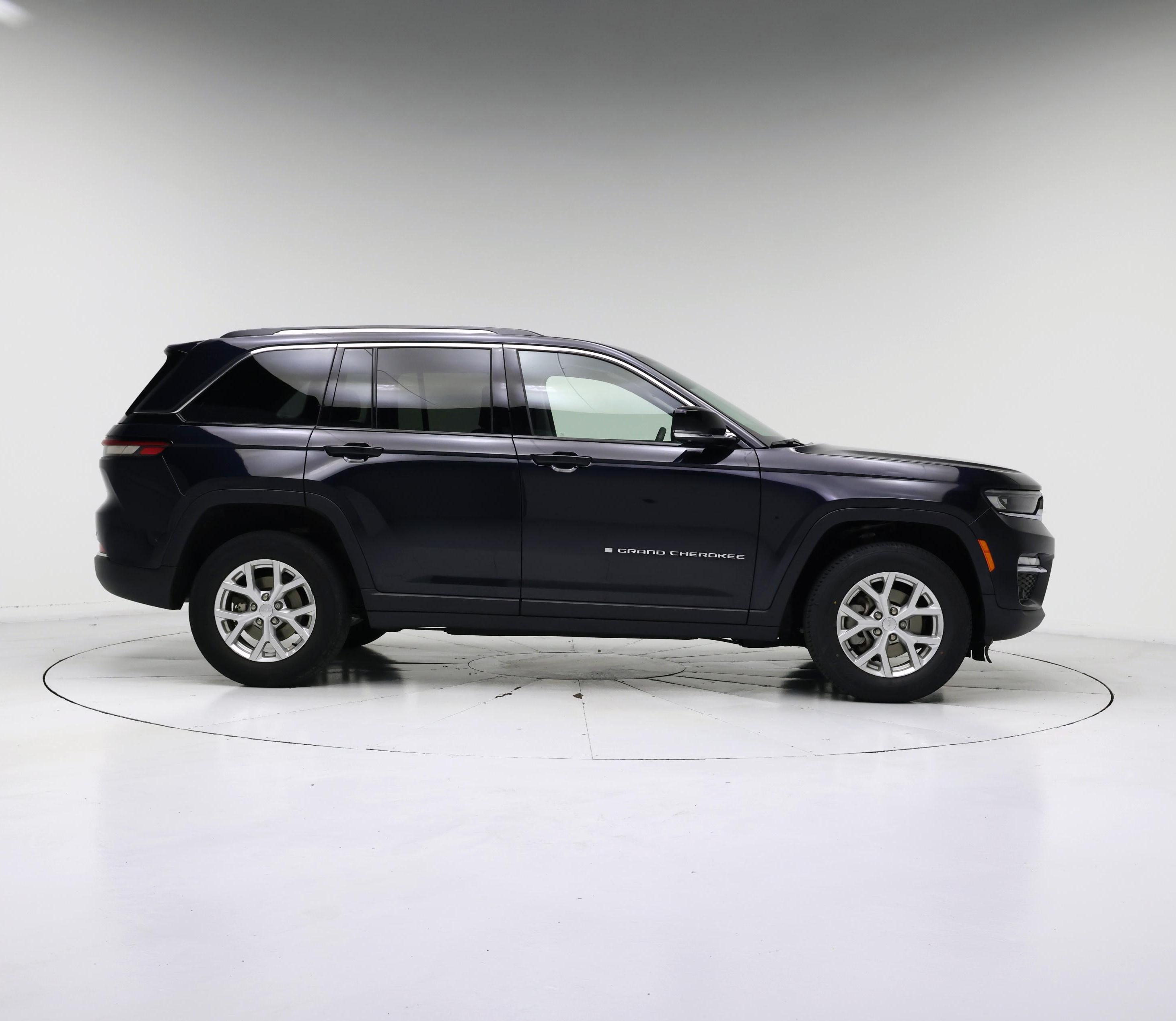 Thumbnail: 2023 Jeep Grand Cherokee - 7