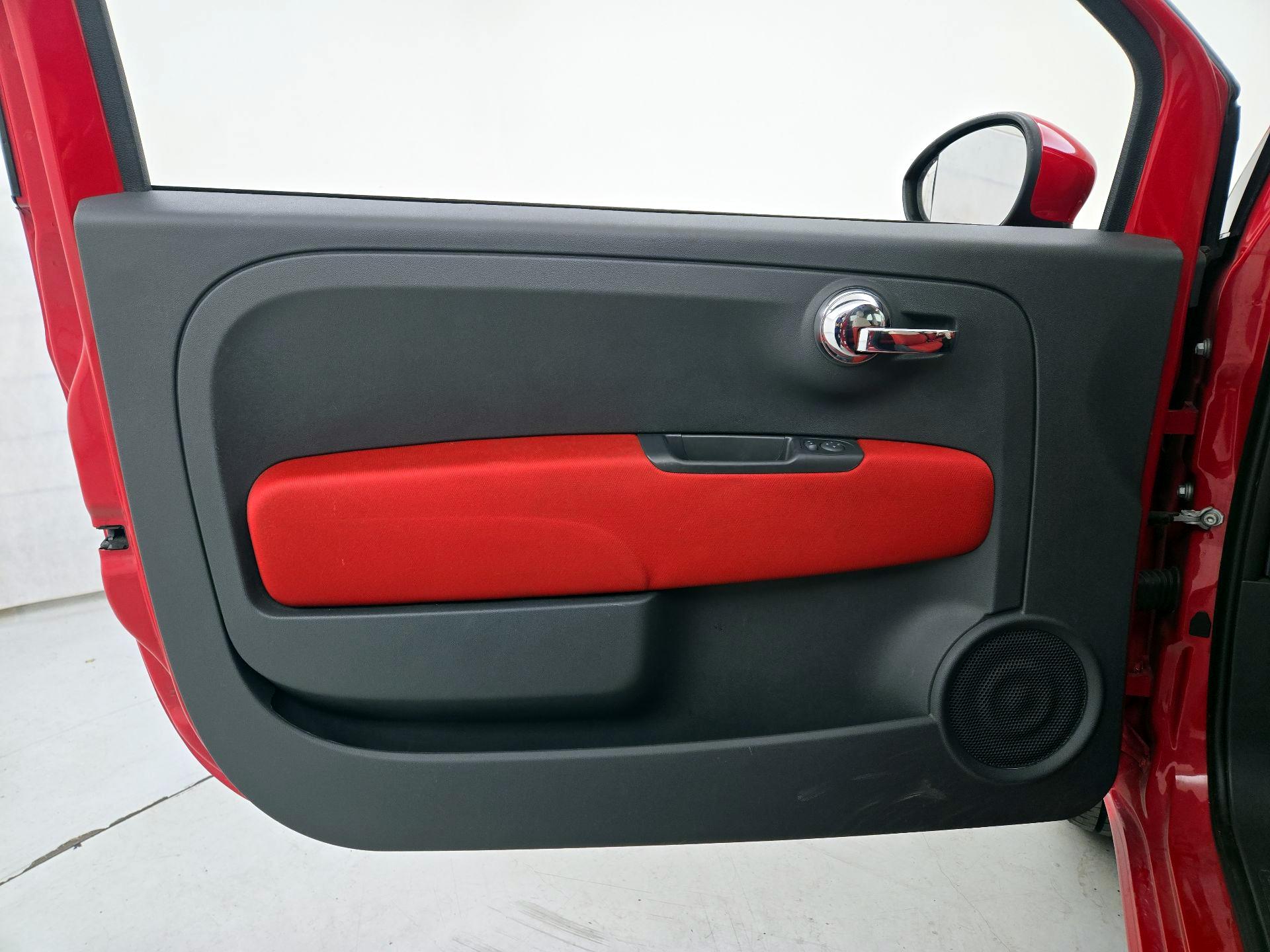 Thumbnail: 2015 Fiat 500 - 12