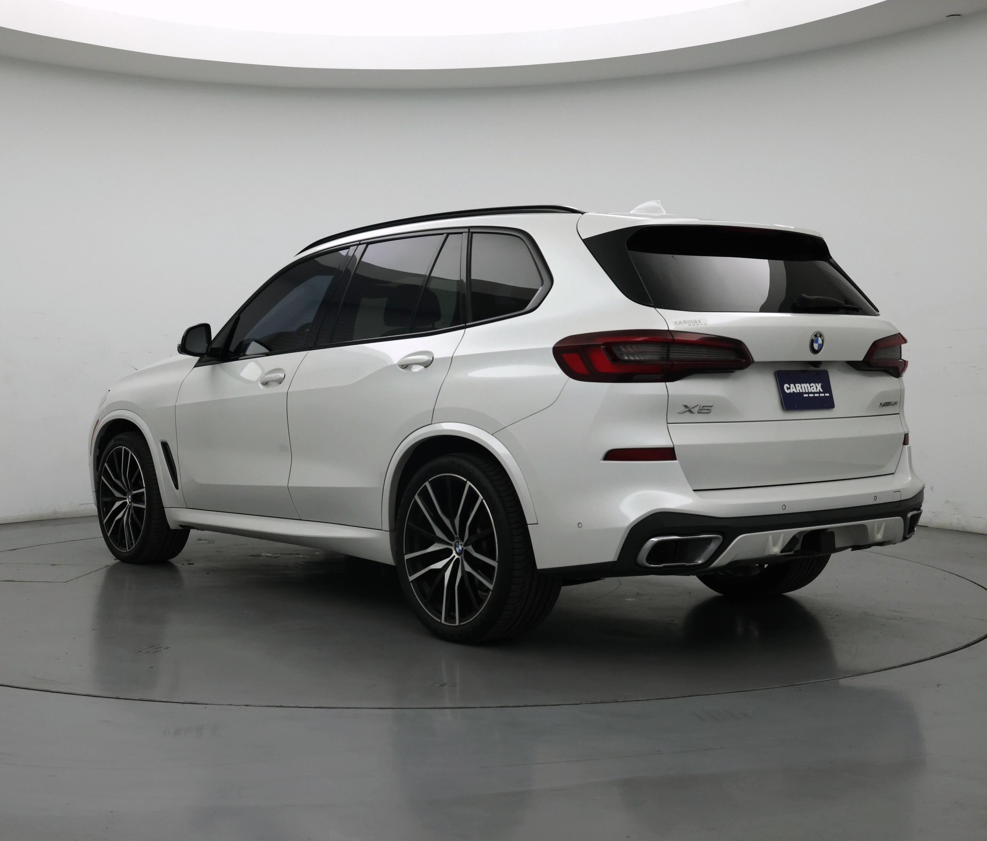 Thumbnail: 2021 BMW X5 - 2