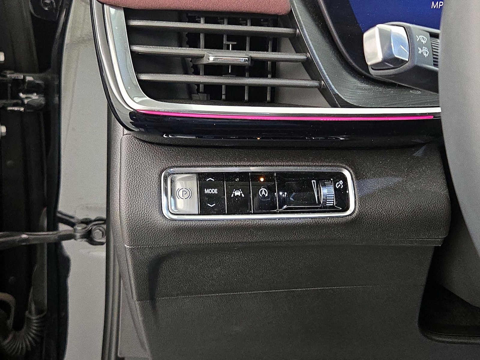 2024 Buick Envision Sport Touring - Photo 14