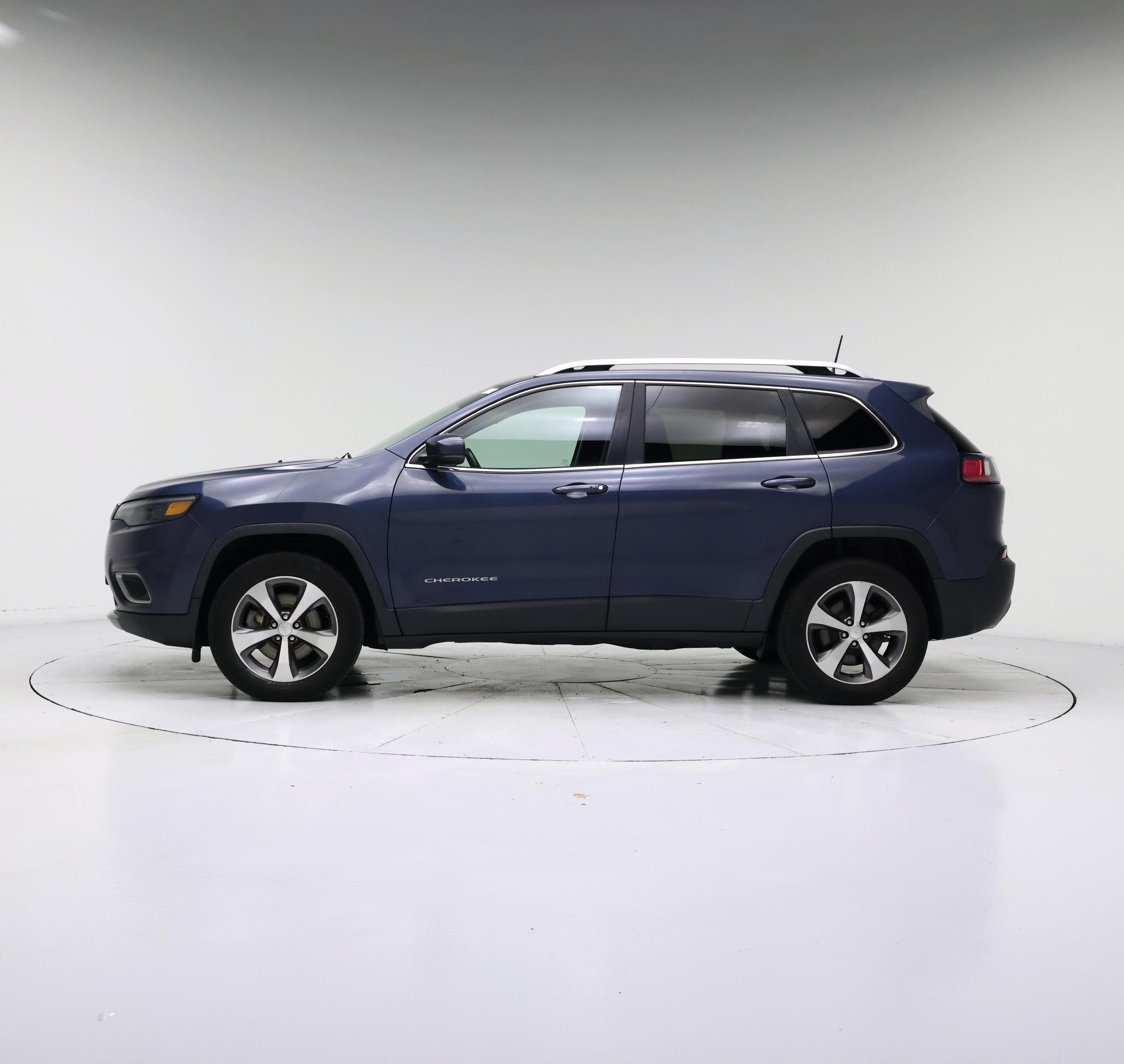 Thumbnail: 2020 Jeep Cherokee - 3