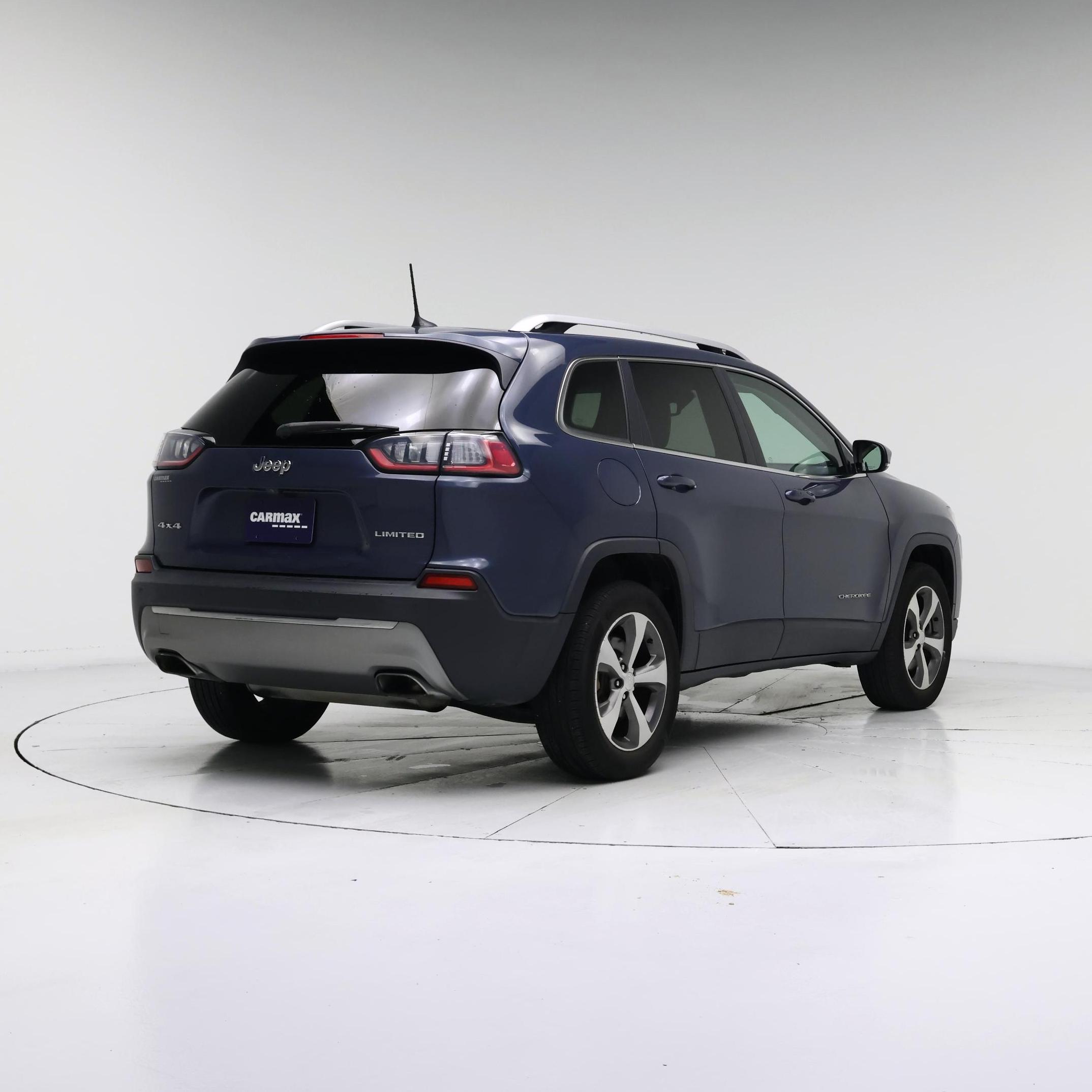 Thumbnail: 2020 Jeep Cherokee - 8