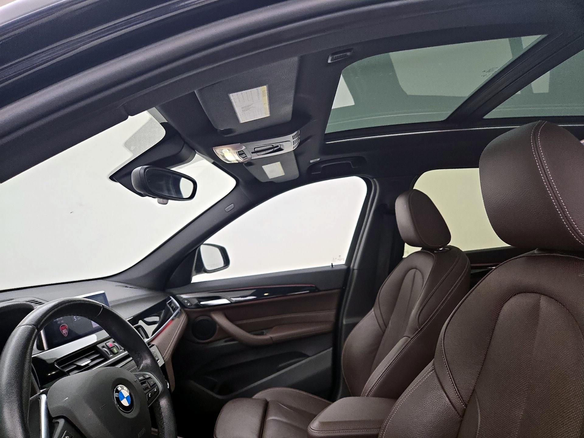 Thumbnail: 2020 BMW X1 - 20