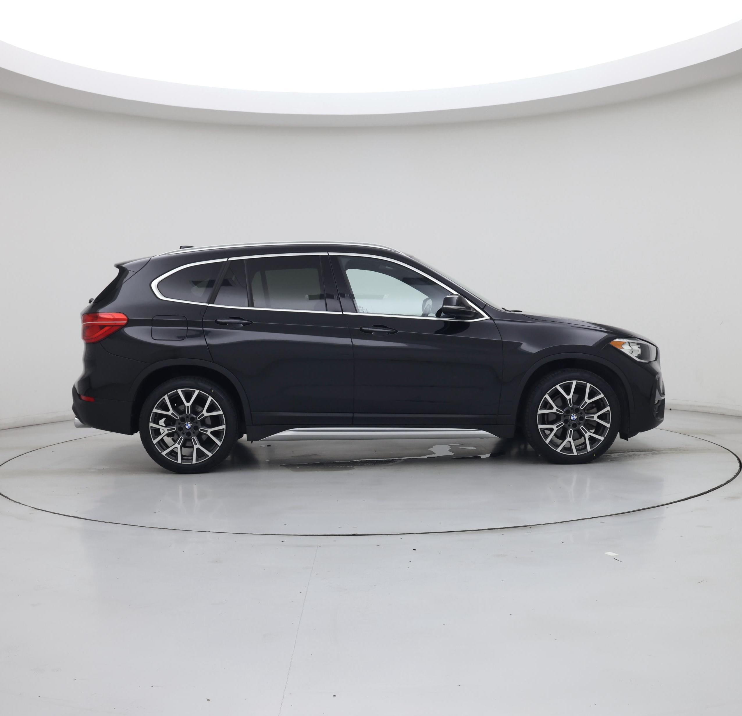 Thumbnail: 2020 BMW X1 - 7