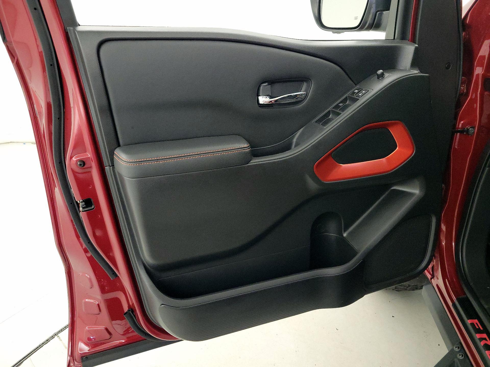 Thumbnail: 2023 Nissan Frontier - 12
