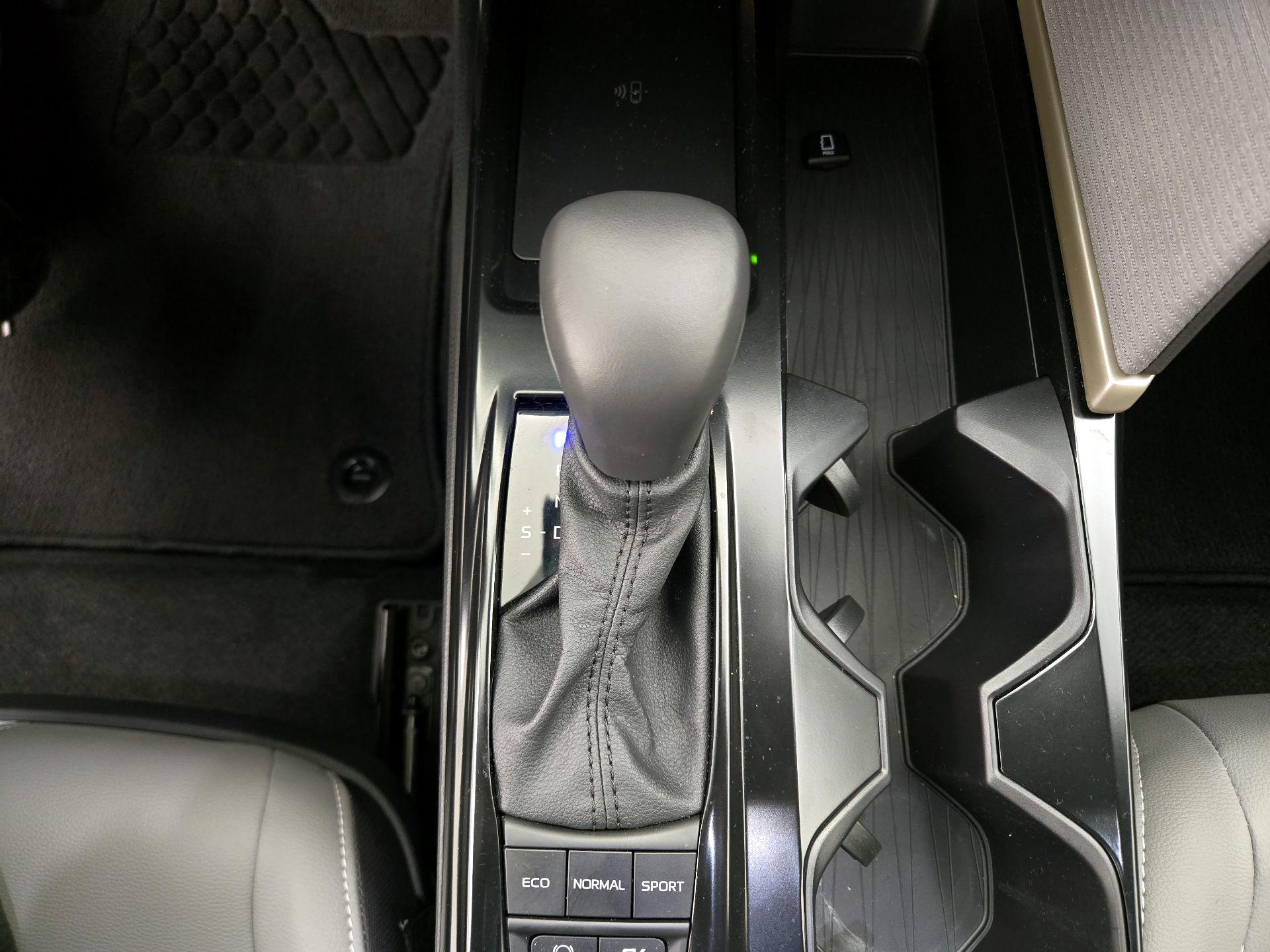 Thumbnail: 2026 Toyota Camry - 17