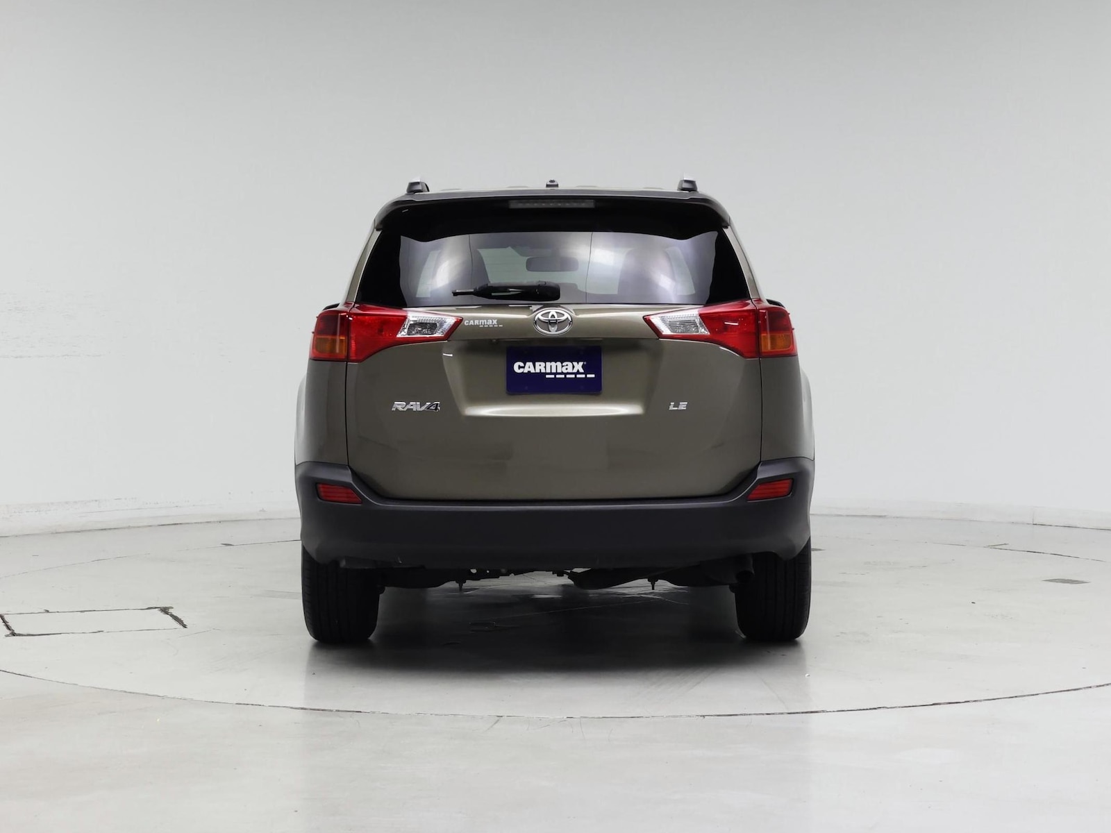 2015 Toyota RAV4 LE - Photo 7
