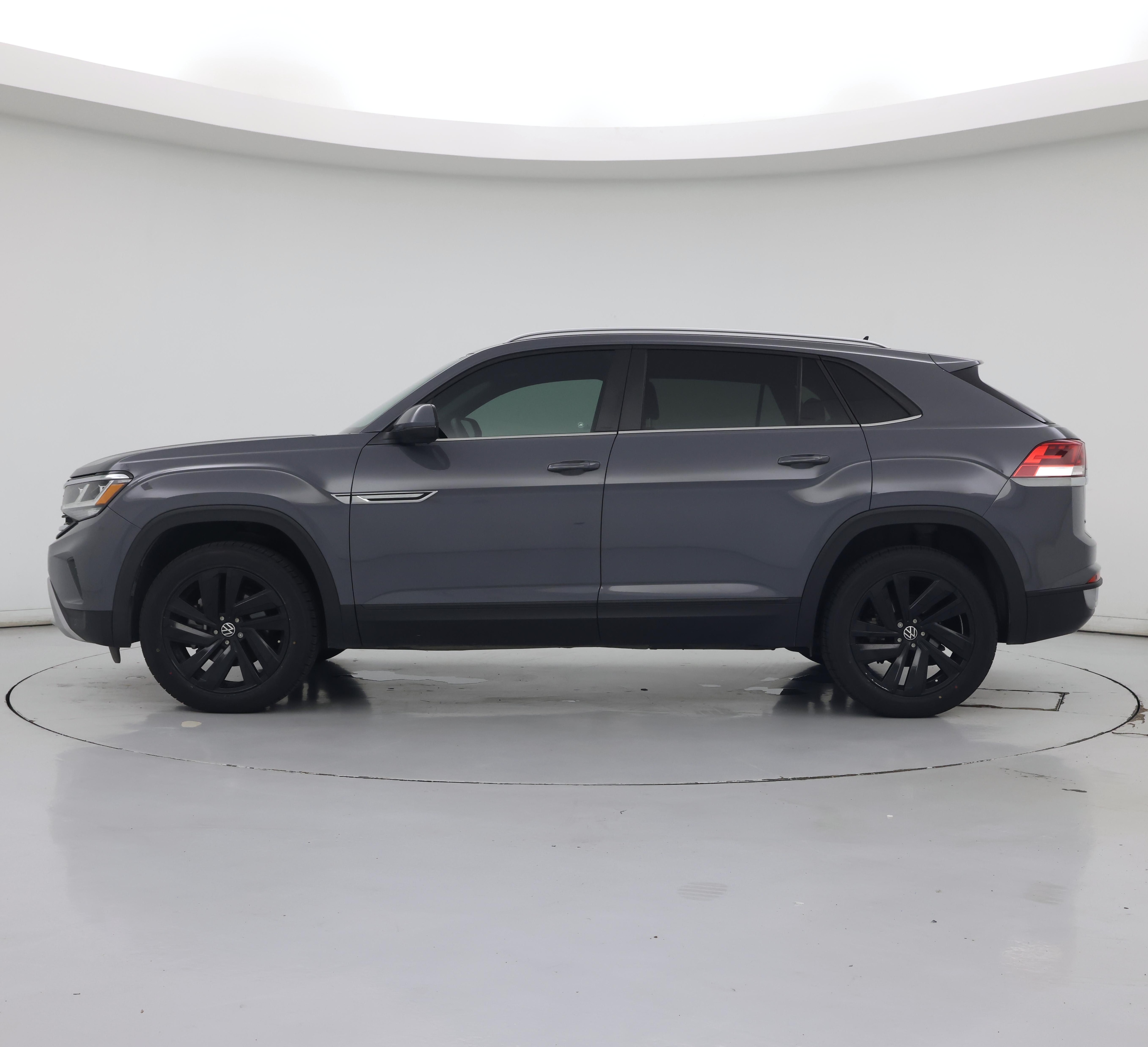 Thumbnail: 2022 Volkswagen Atlas - 3