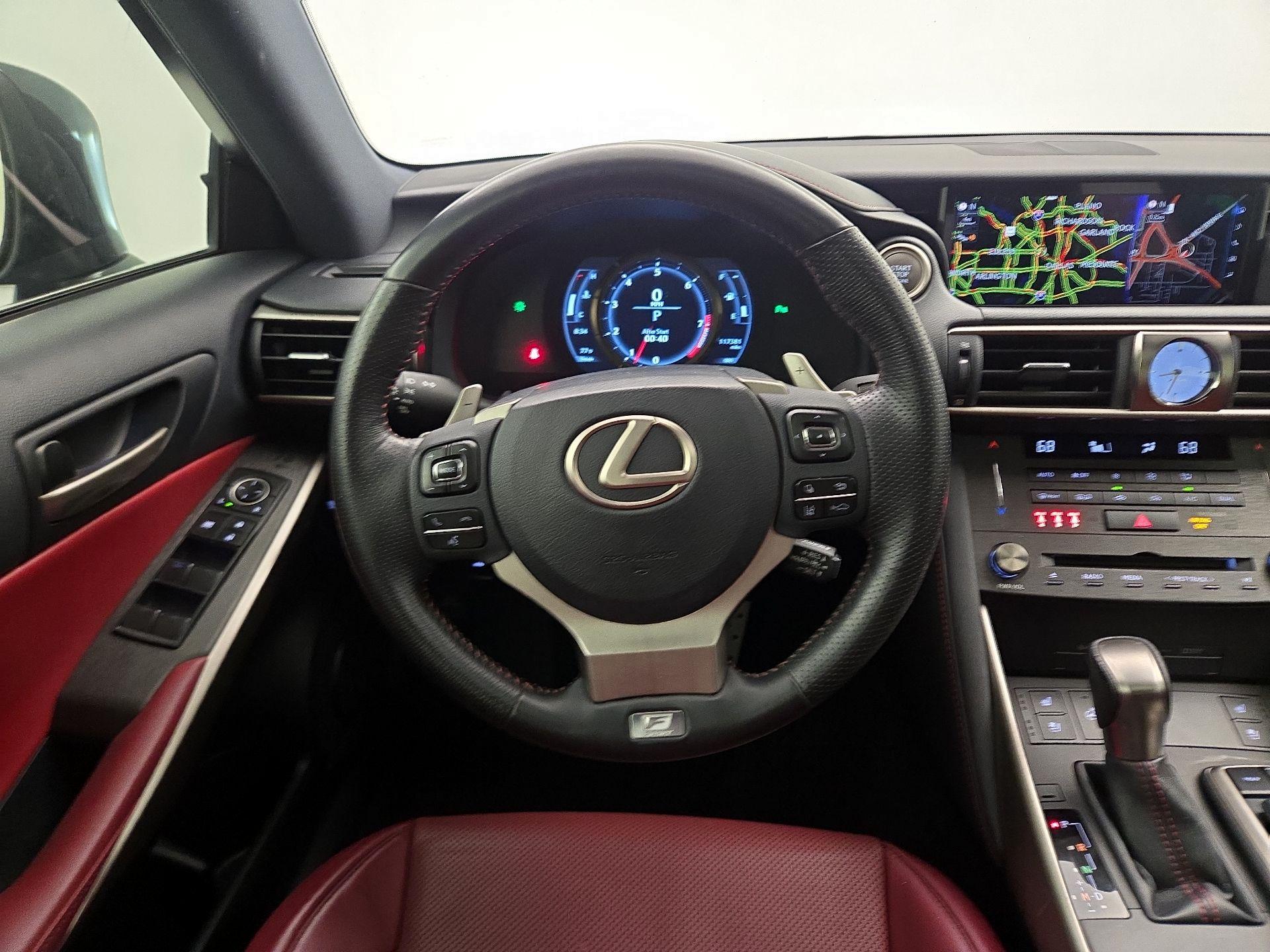 Thumbnail: 2019 Lexus IS - 10