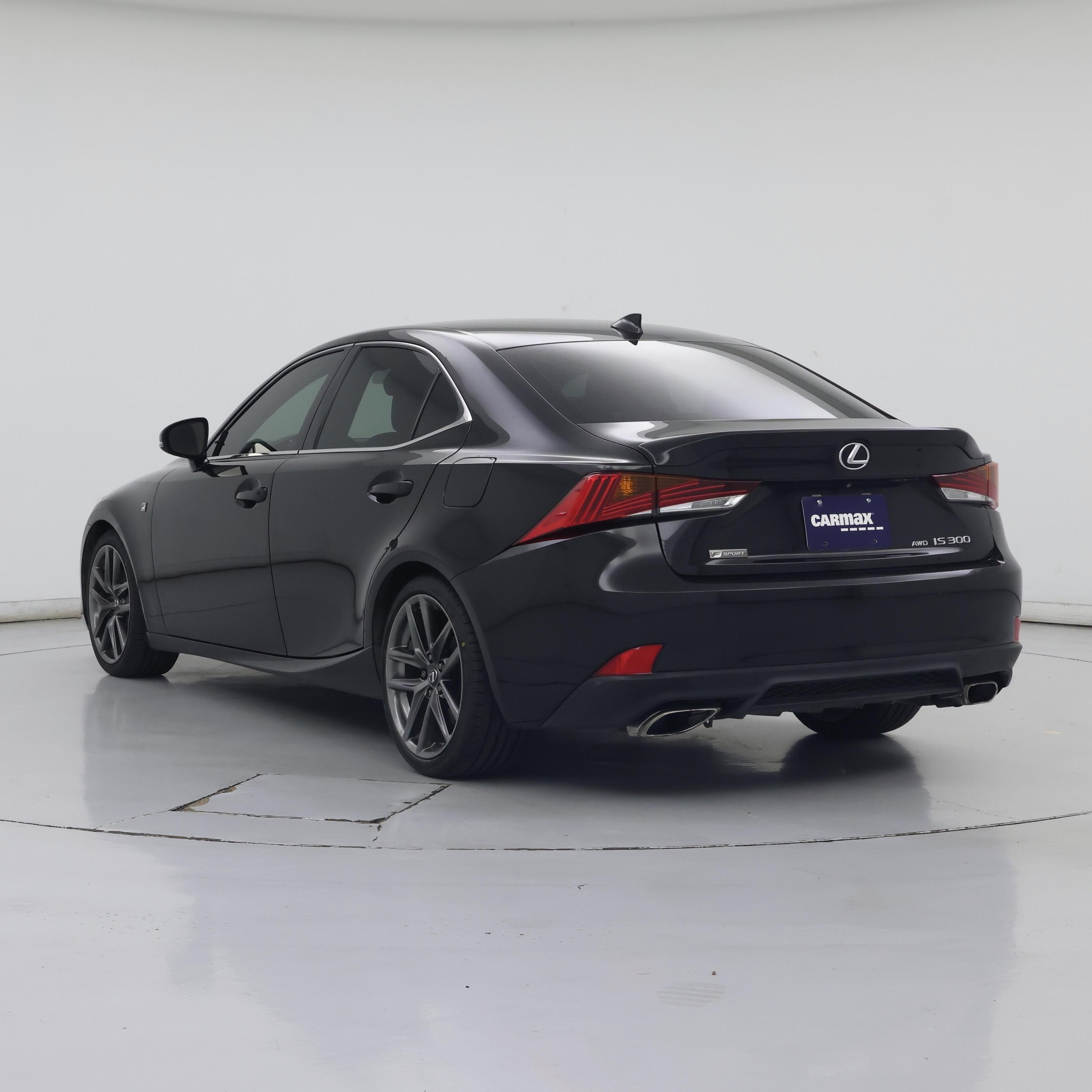 Thumbnail: 2019 Lexus IS - 2