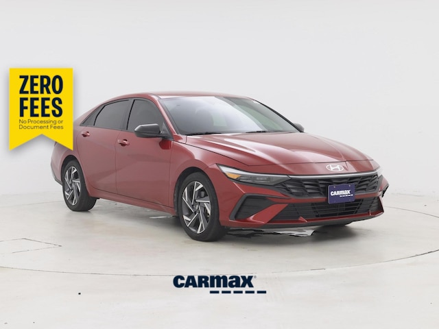Red 2025 Hyundai Elantra SEL Sport FWD Sedan Front-Wheel Drive Automatic
