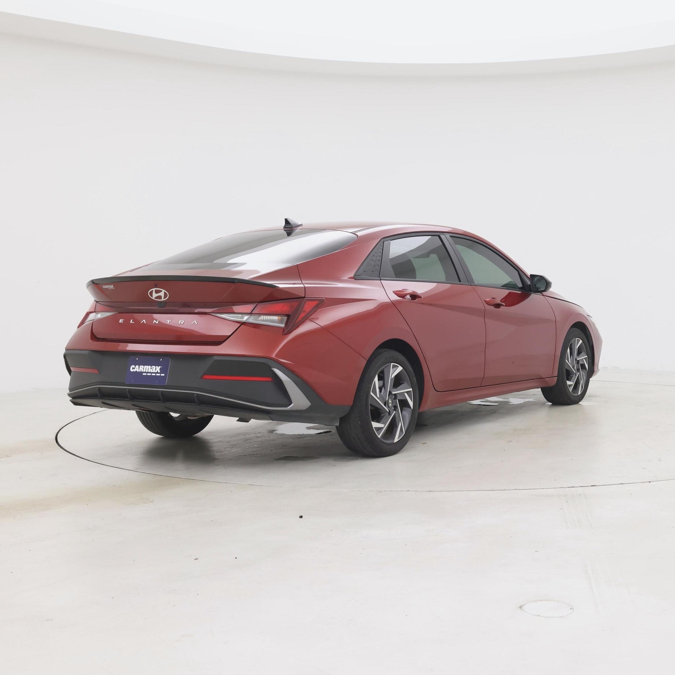 Thumbnail: 2025 Hyundai Elantra - 8