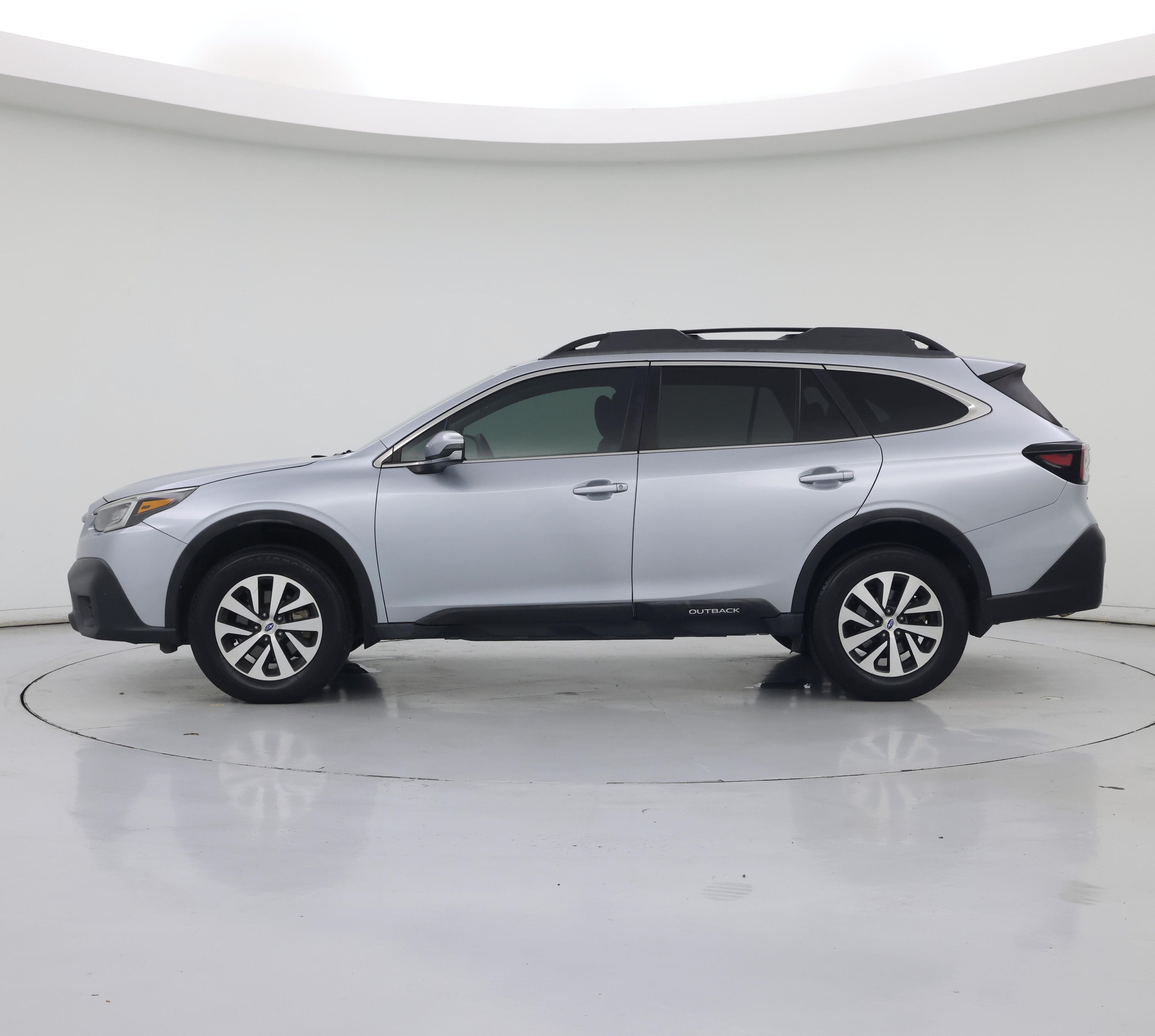 Thumbnail: 2020 Subaru Outback - 3