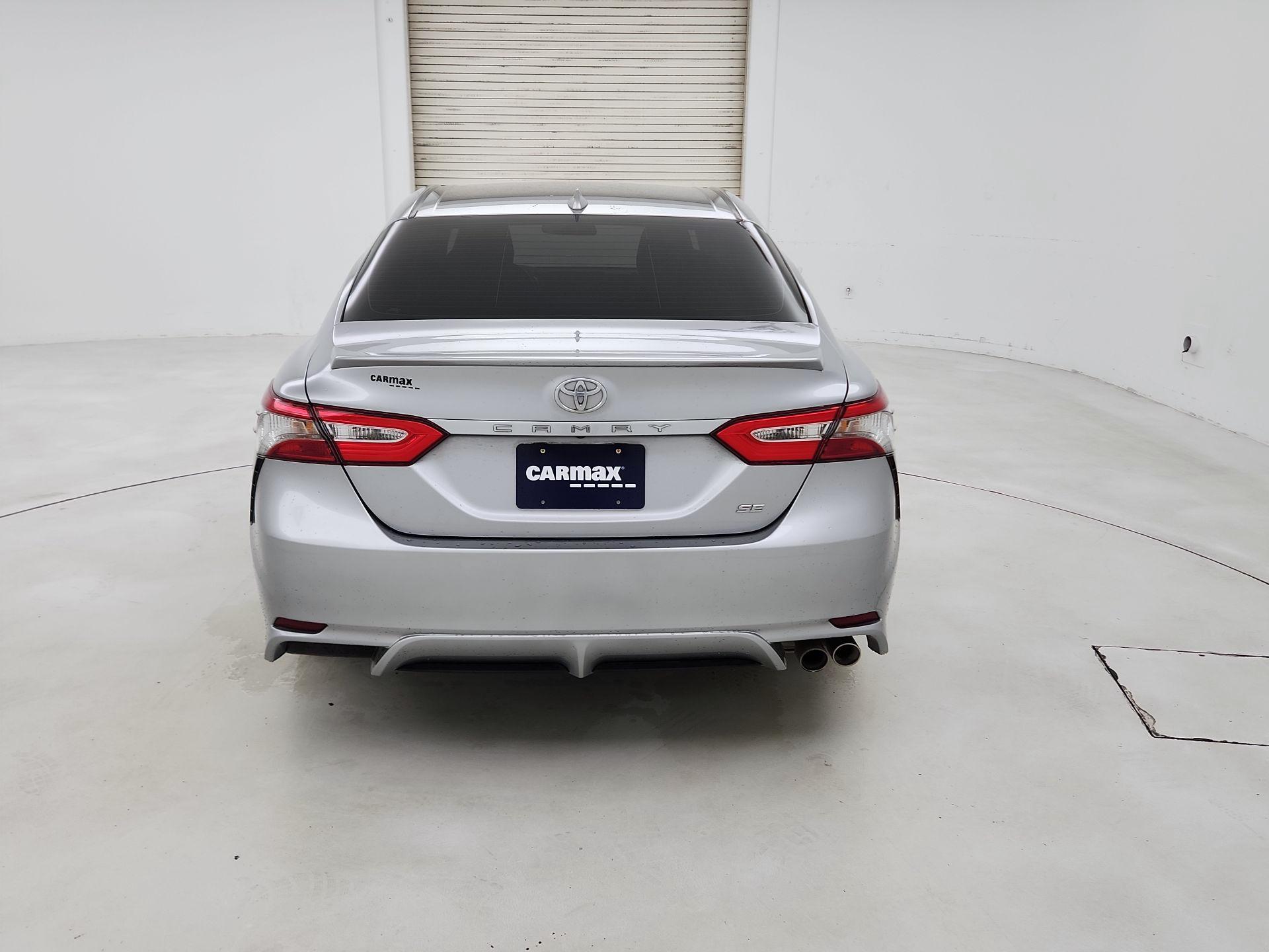 Thumbnail: 2019 Toyota Camry - 6