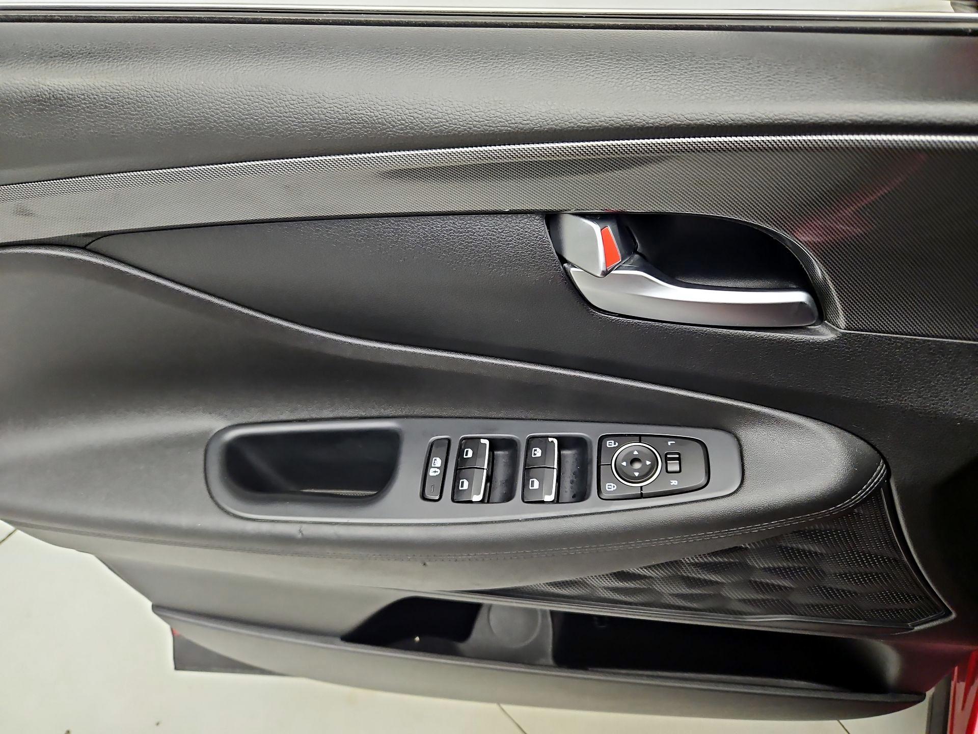 Thumbnail: 2023 Hyundai Santa Fe - 12