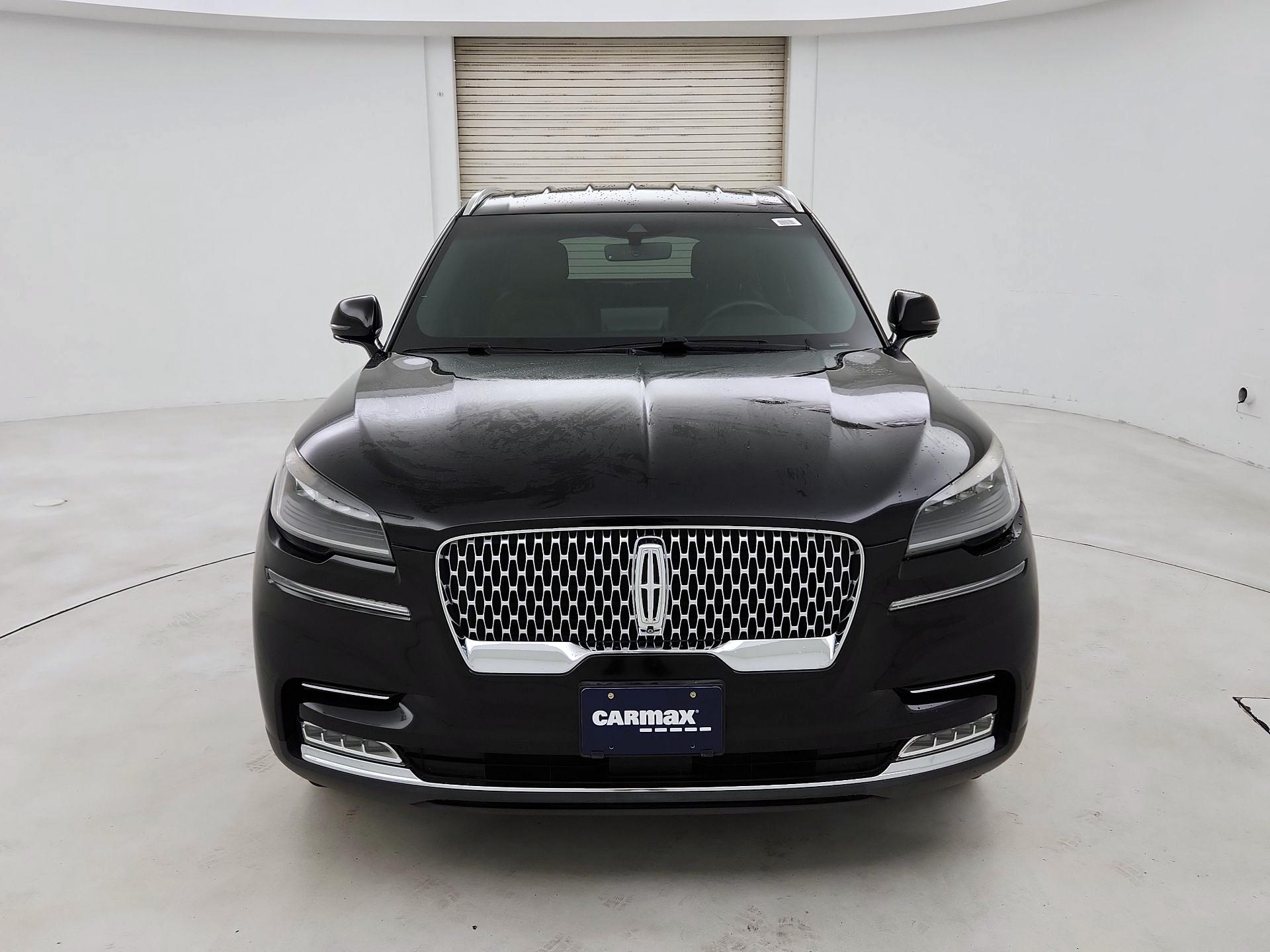 Thumbnail: 2020 Lincoln Aviator - 2