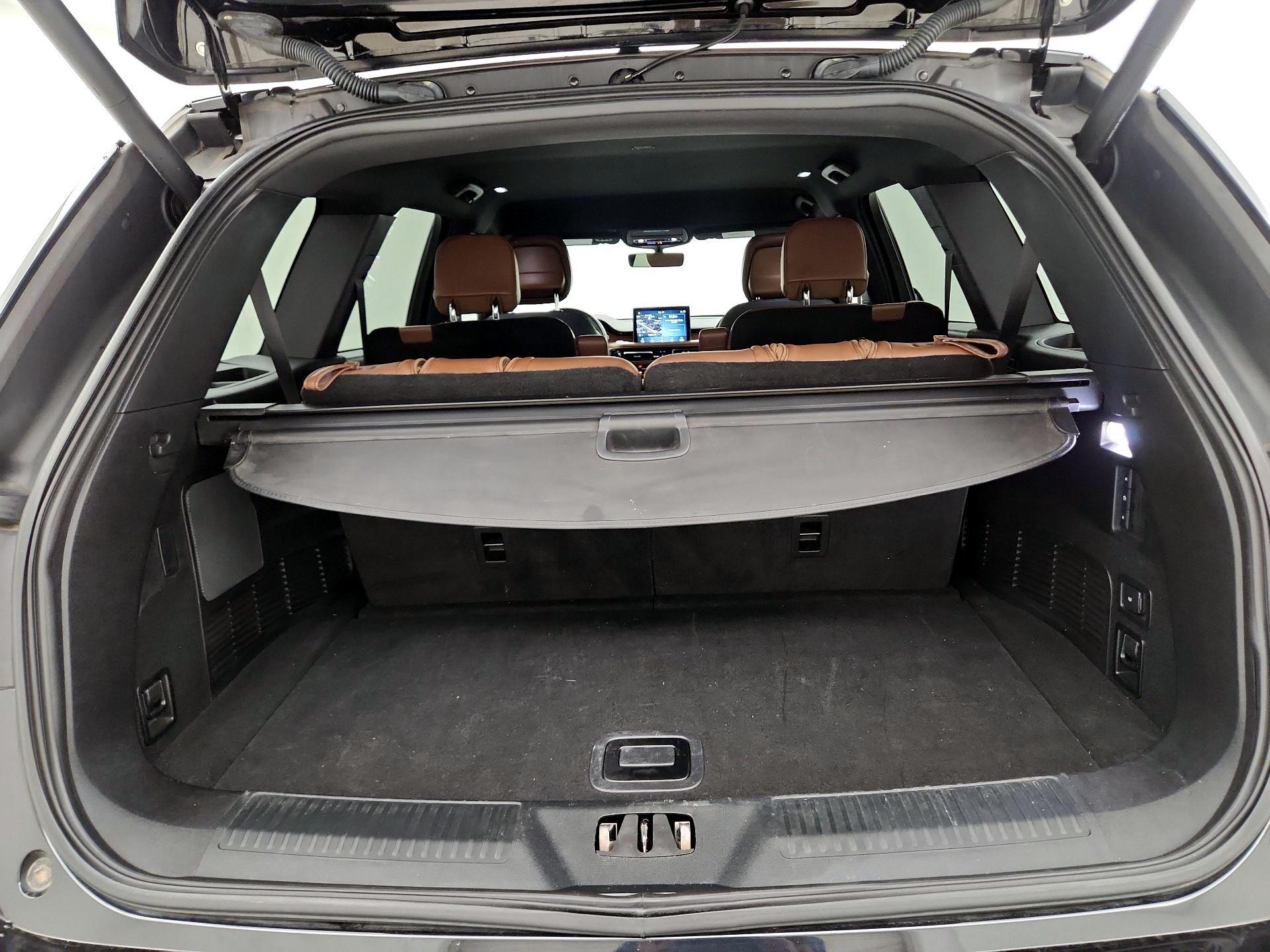Thumbnail: 2020 Lincoln Aviator - 20