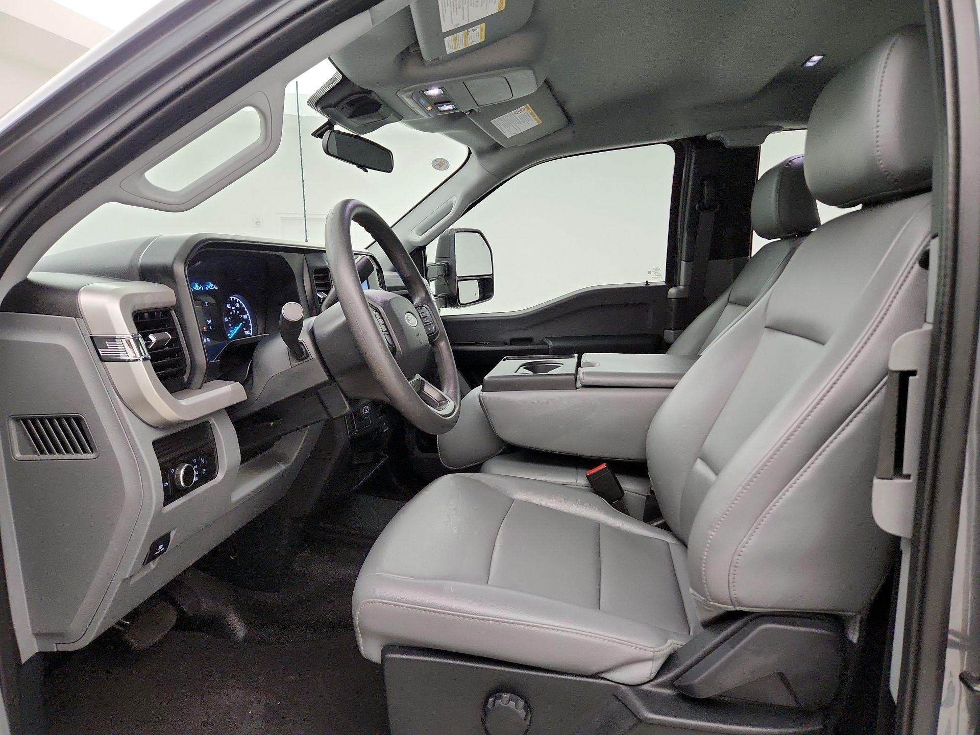 Thumbnail: 2025 Ford F-250 - 9