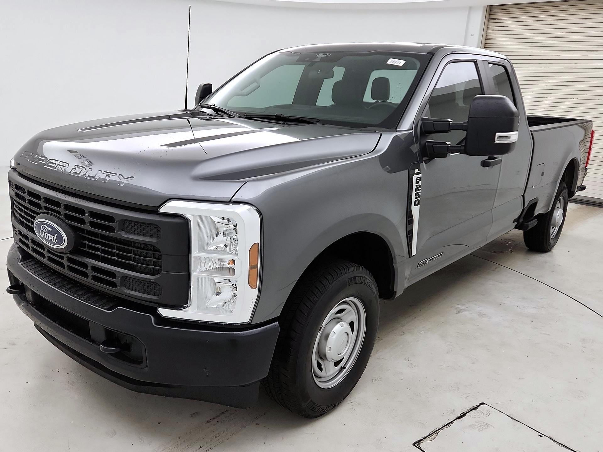 Thumbnail: 2025 Ford F-250 - 3