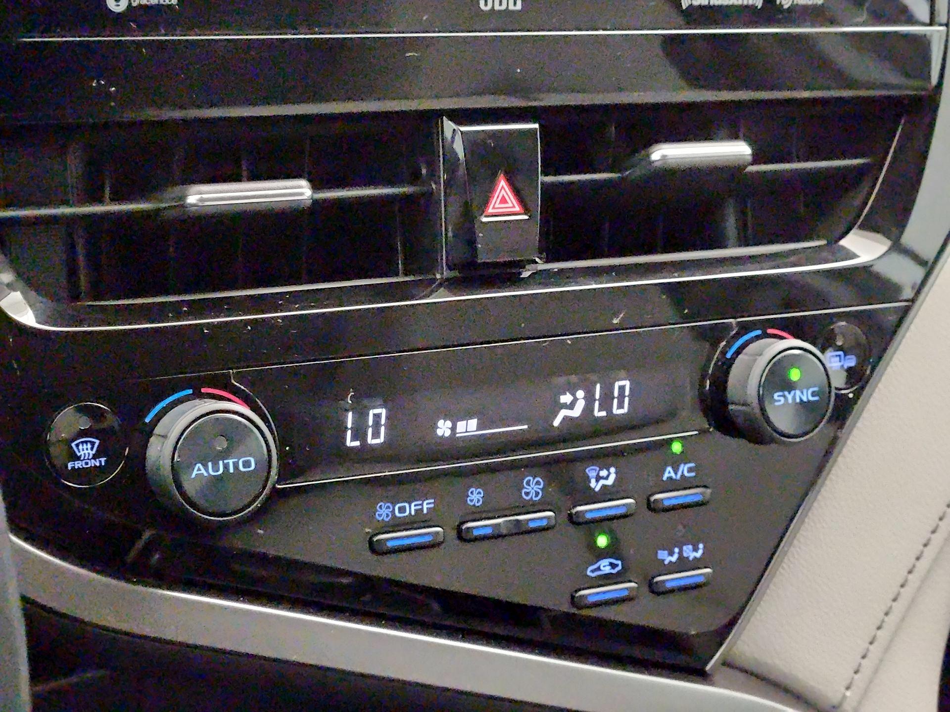 Thumbnail: 2021 Toyota Camry - 17