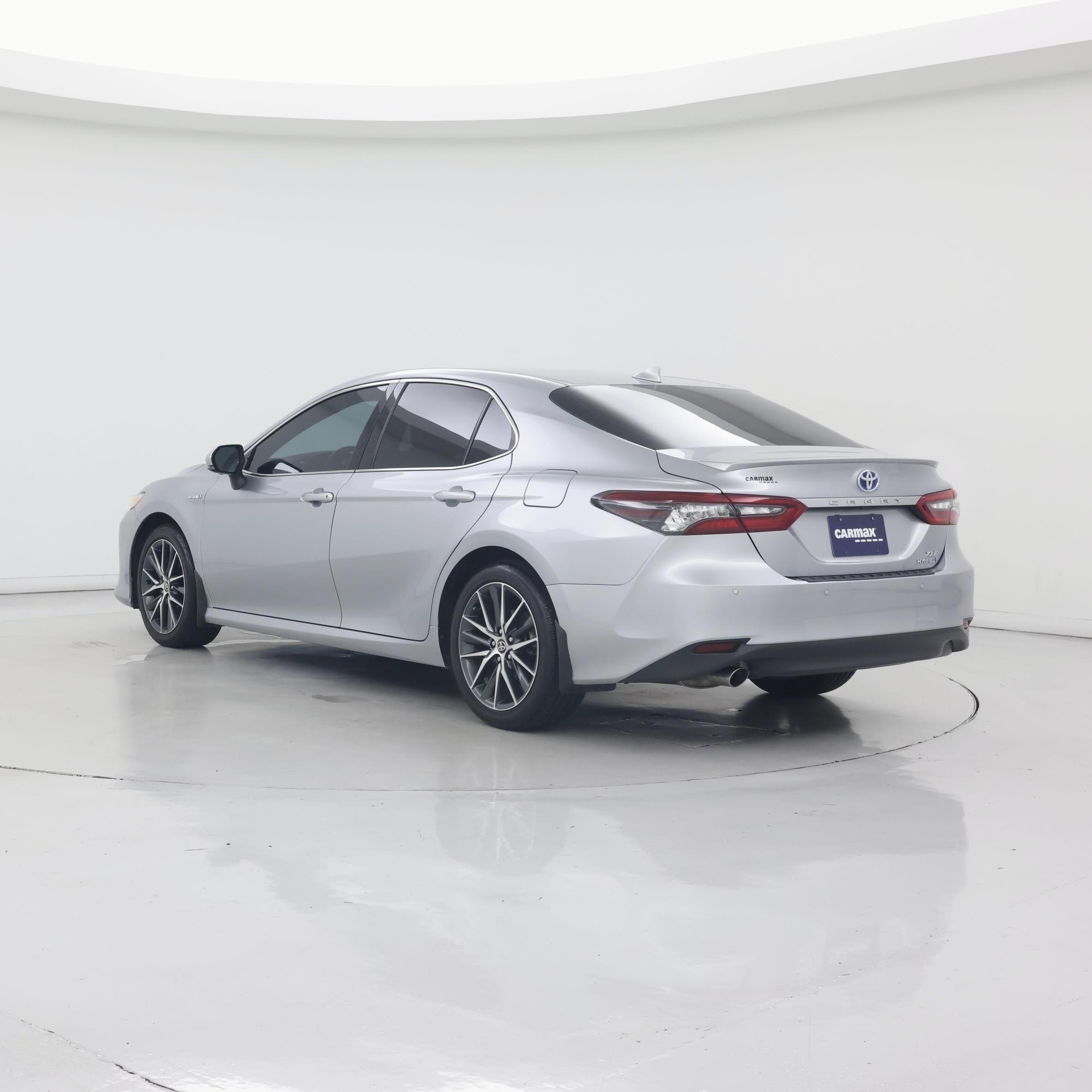 Thumbnail: 2021 Toyota Camry - 2