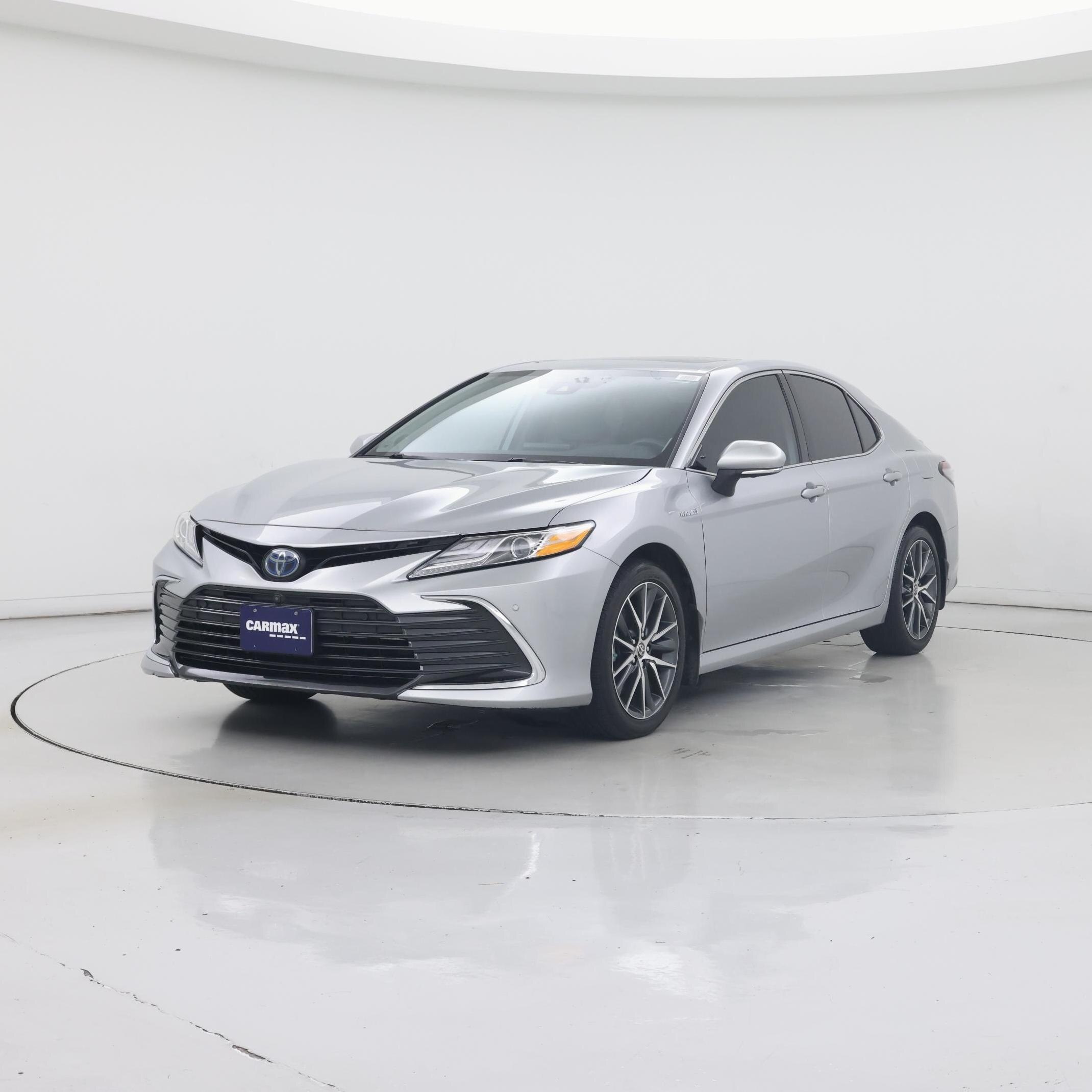 Thumbnail: 2021 Toyota Camry - 4