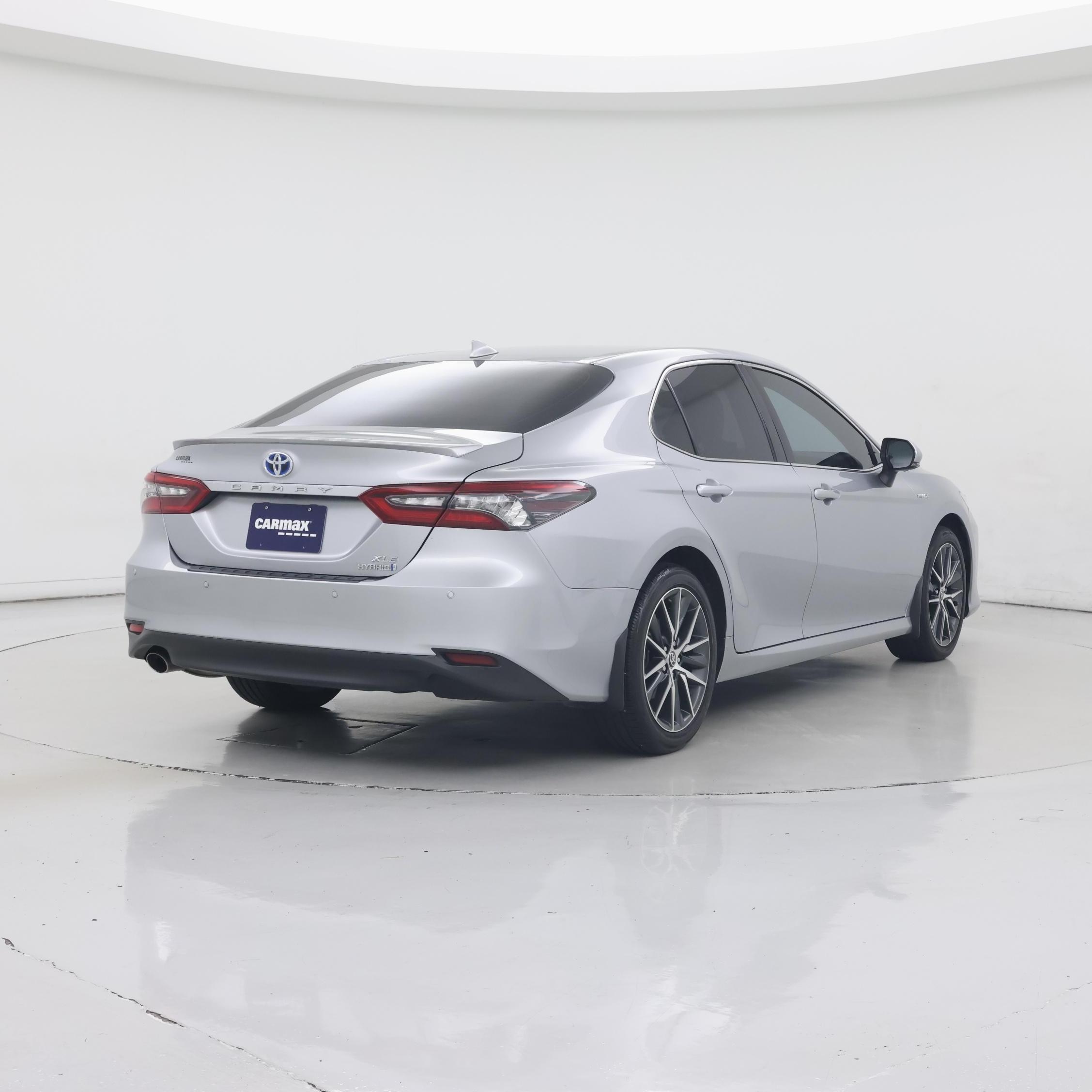 Thumbnail: 2021 Toyota Camry - 8