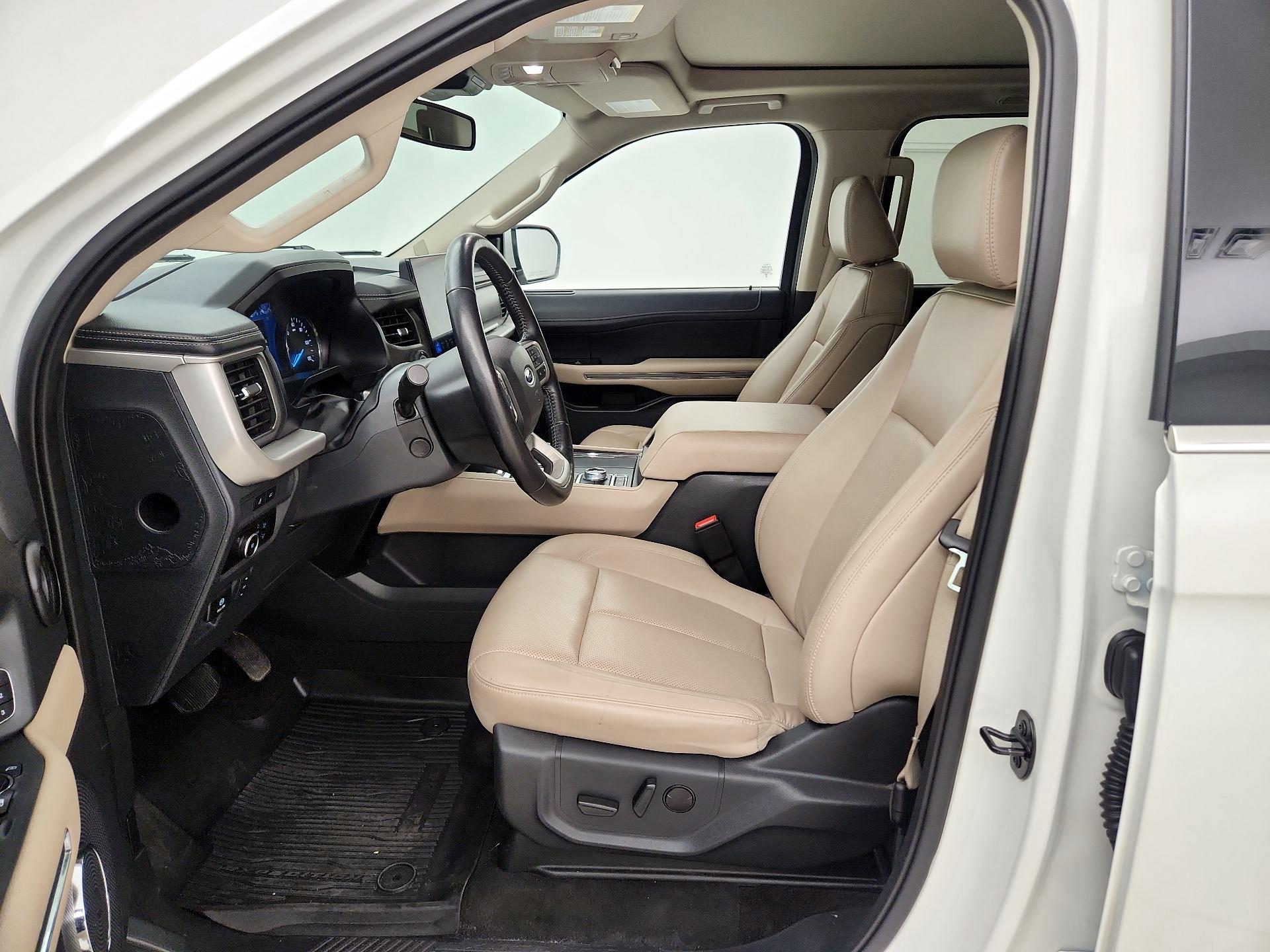 Thumbnail: 2023 Ford Expedition - 11