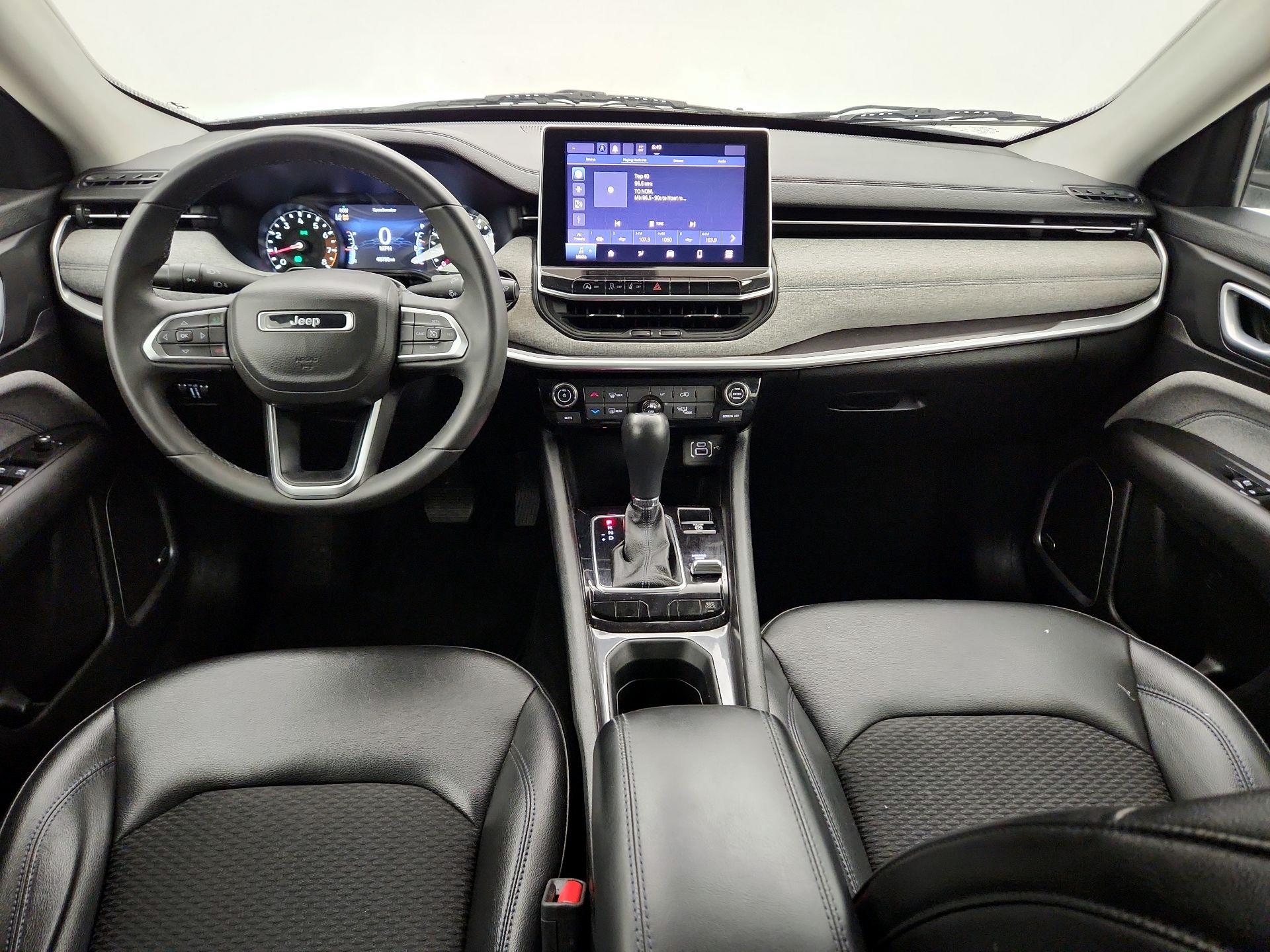 Thumbnail: 2022 Jeep Compass - 9