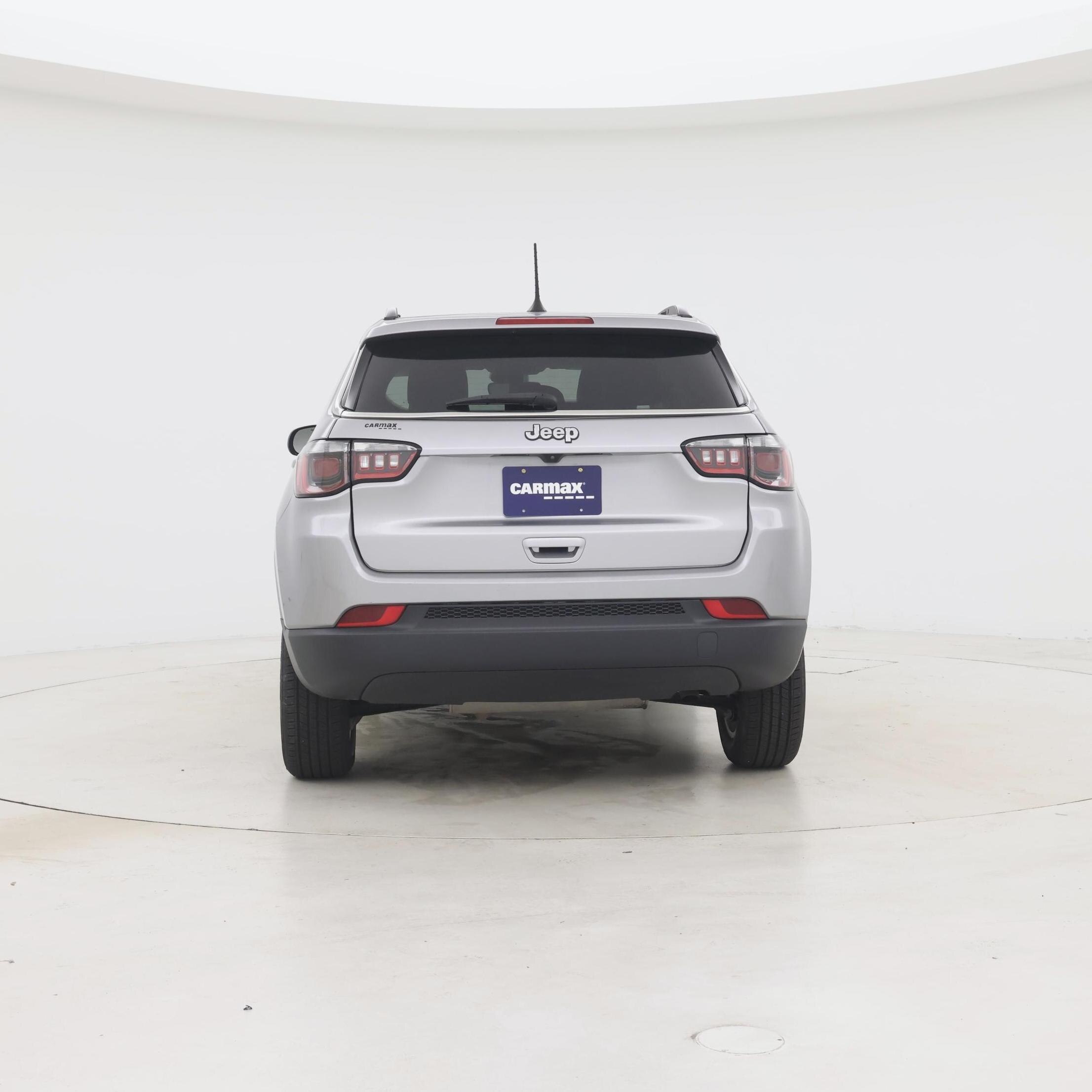 Thumbnail: 2022 Jeep Compass - 6