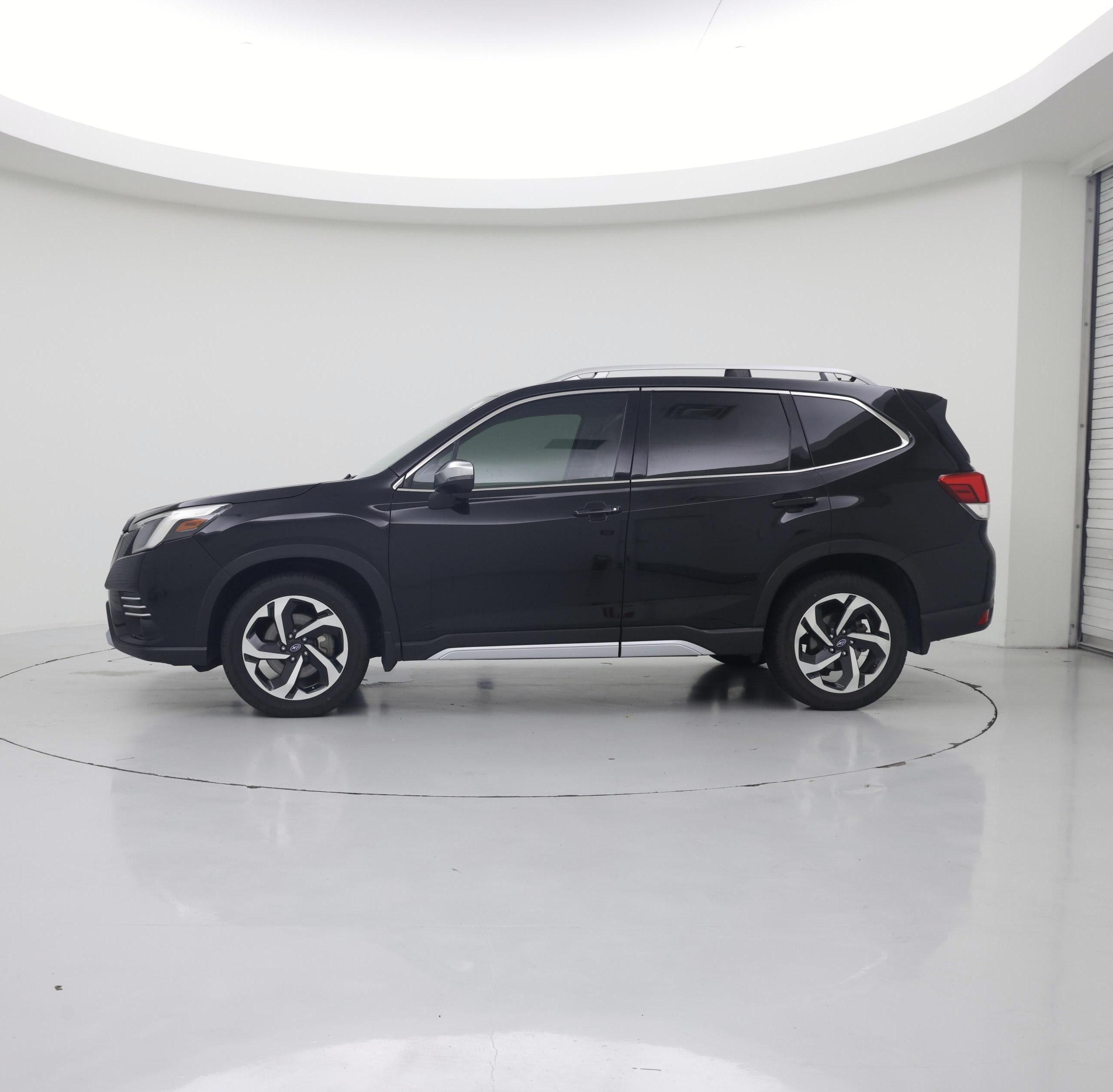 Thumbnail: 2022 Subaru Forester - 3
