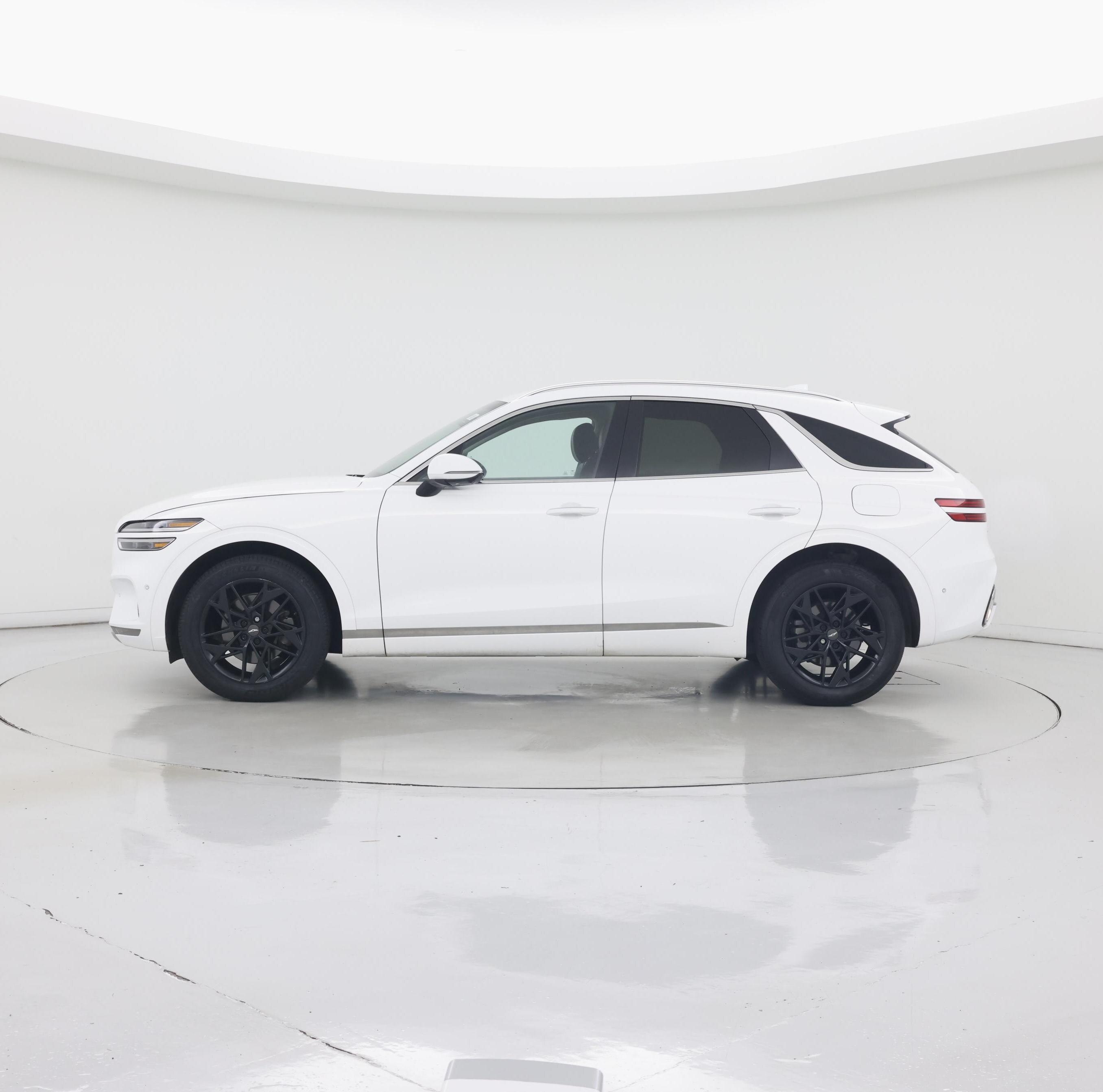 Thumbnail: 2022 Genesis GV70 - 3