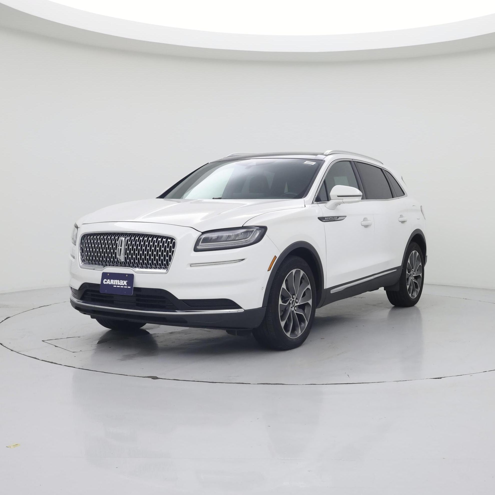 Thumbnail: 2022 Lincoln Nautilus - 4