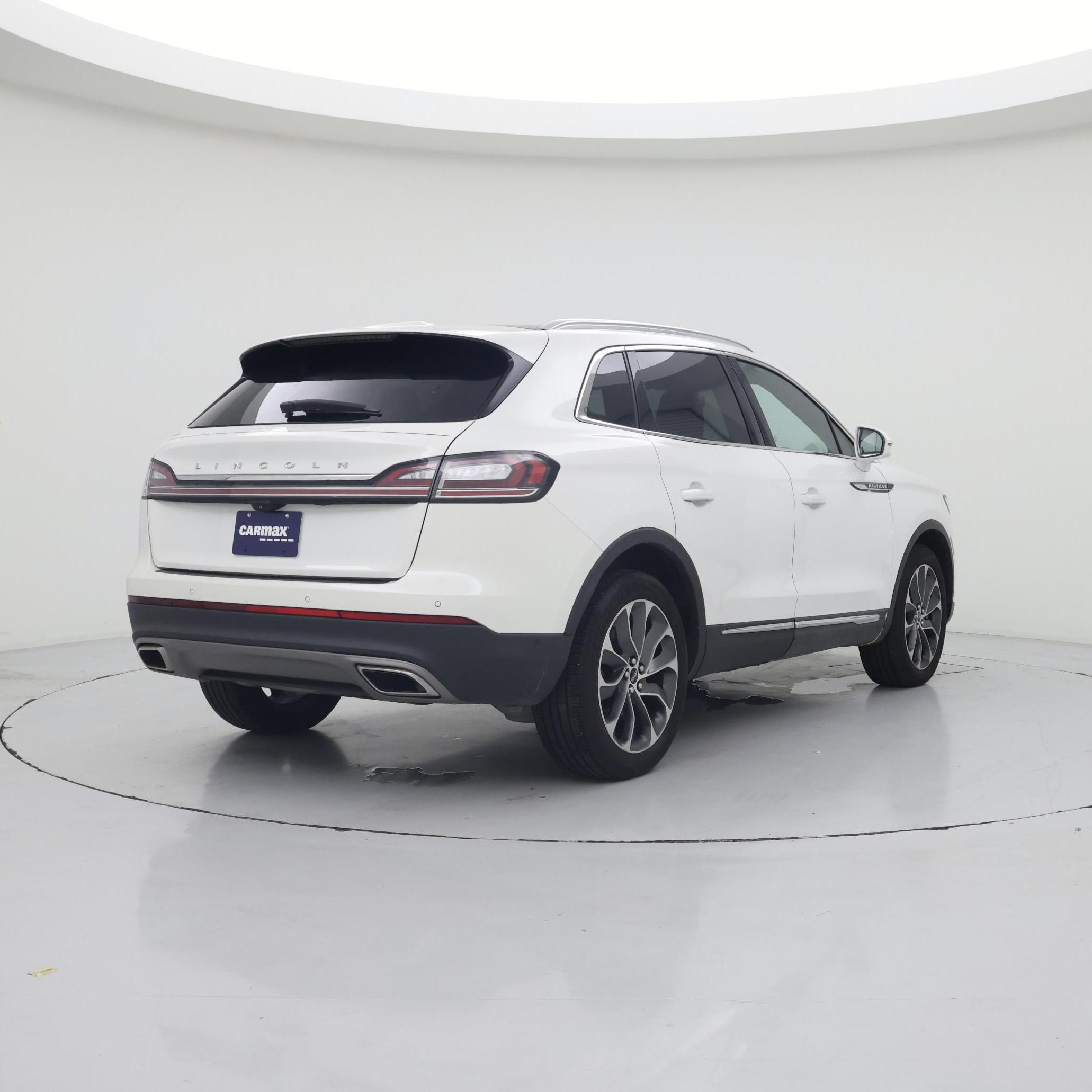 Thumbnail: 2022 Lincoln Nautilus - 8
