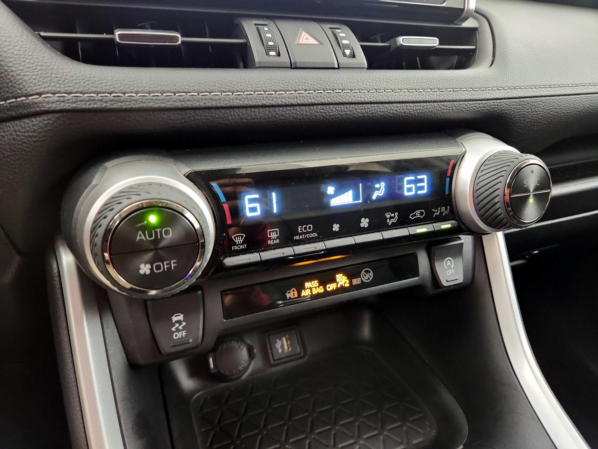 Thumbnail: 2024 Toyota RAV4 - 14