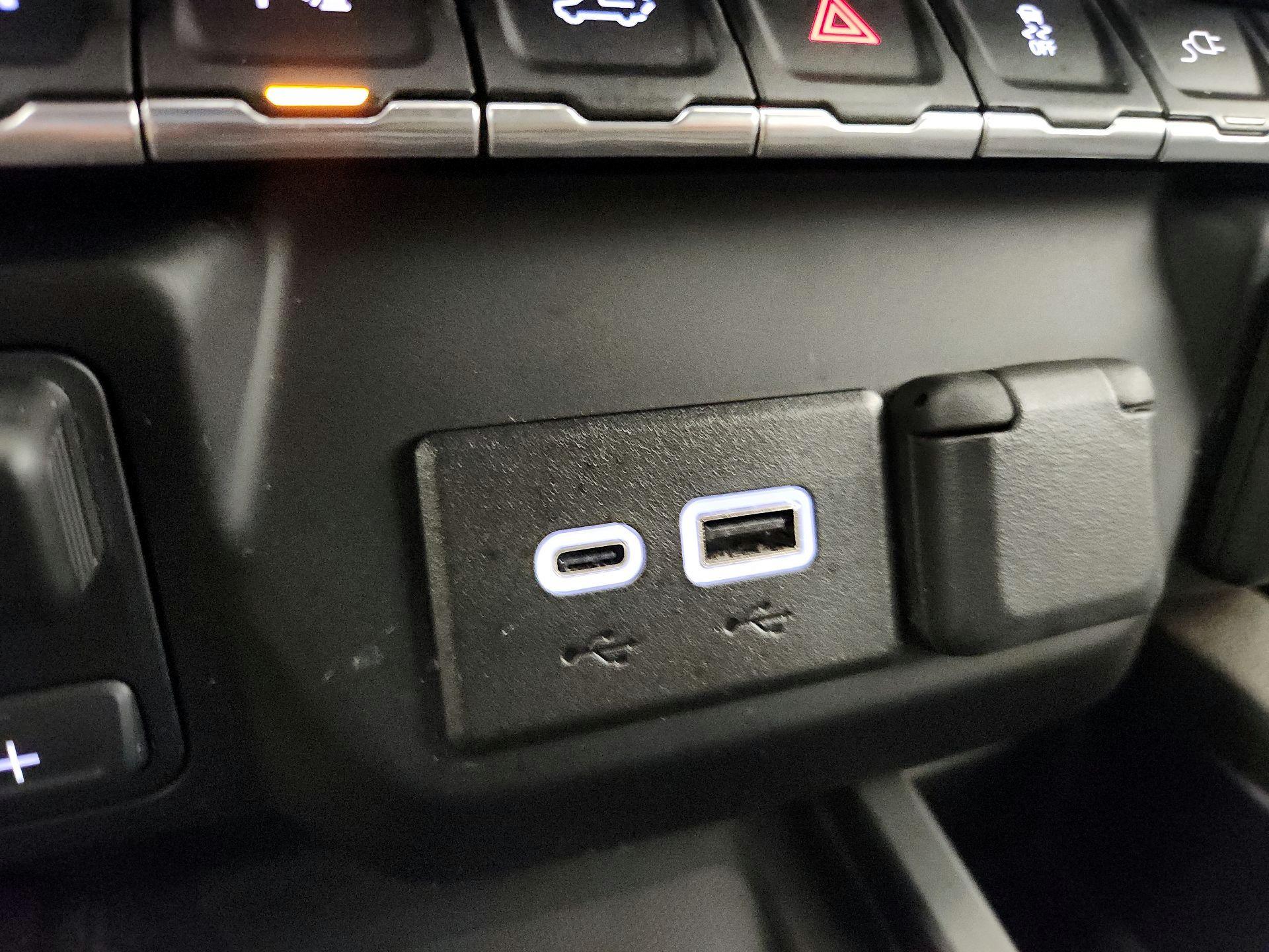 Thumbnail: 2021 GMC Sierra 1500 - 17