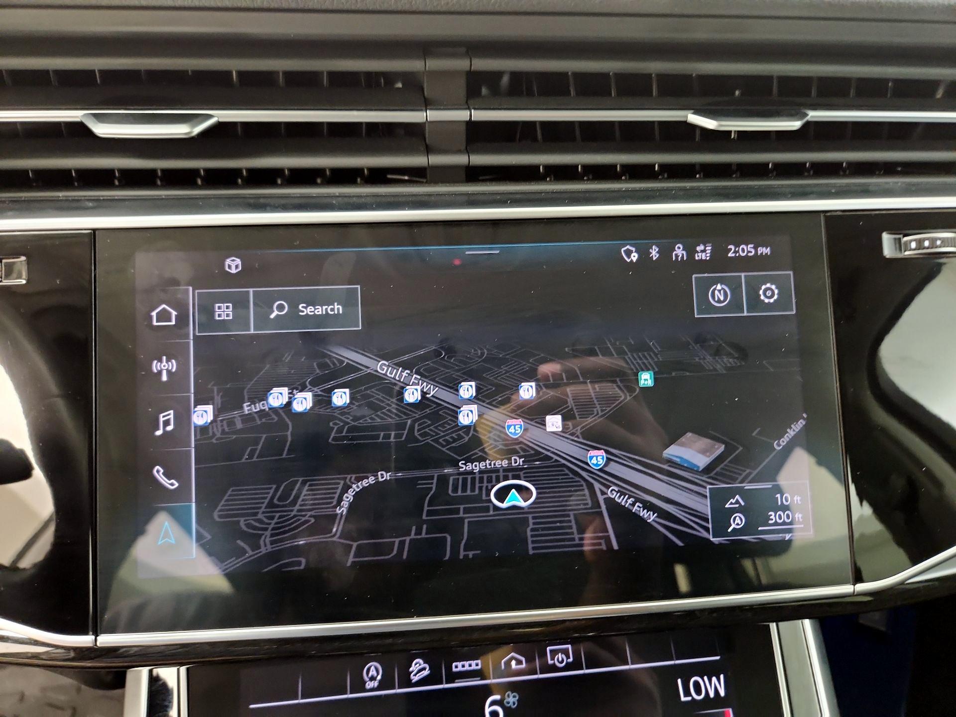 Thumbnail: 2022 Audi Q7 - 14
