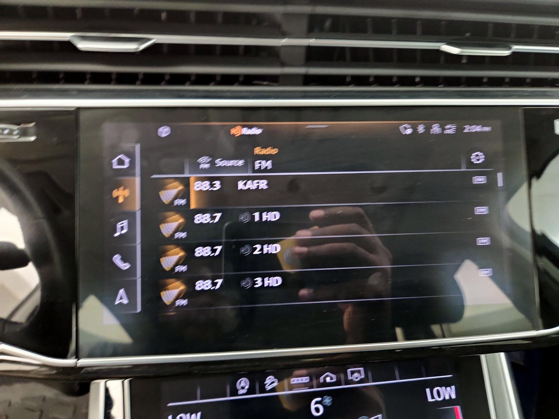 Thumbnail: 2022 Audi Q7 - 16