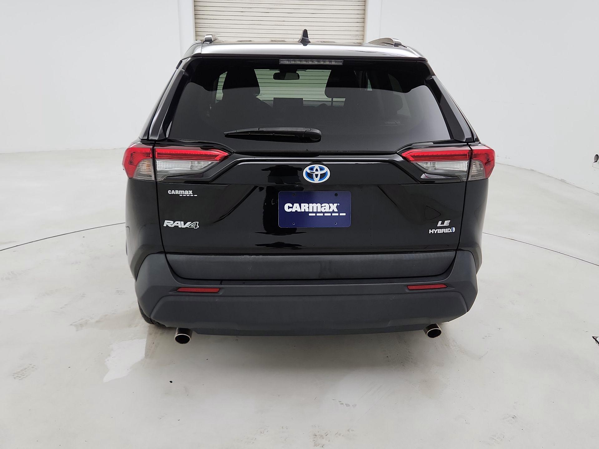 Thumbnail: 2022 Toyota RAV4 - 6