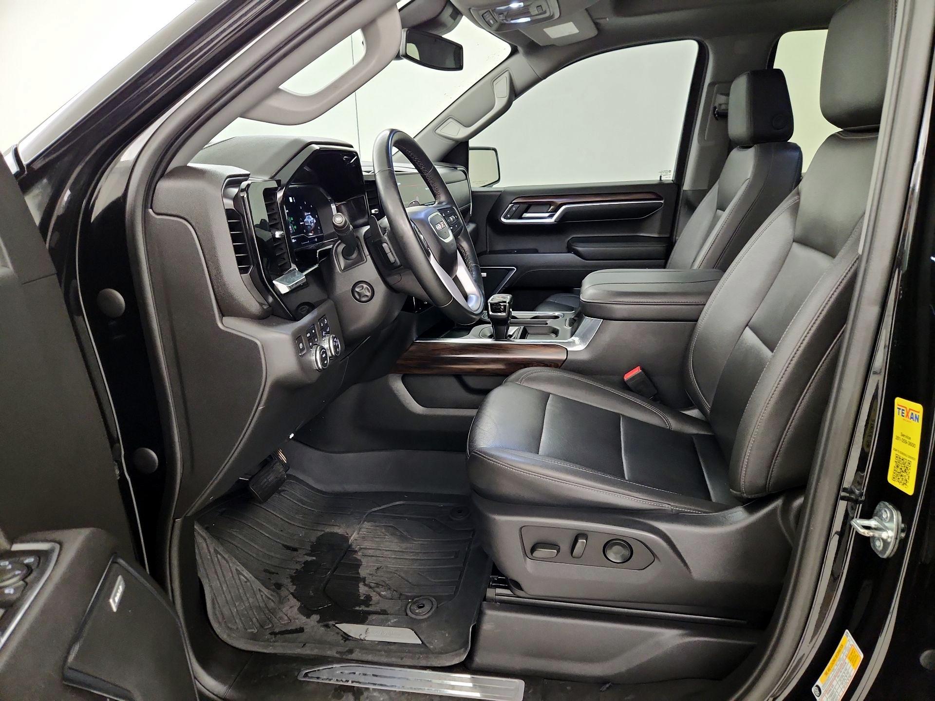 Thumbnail: 2023 GMC Sierra 1500 - 11