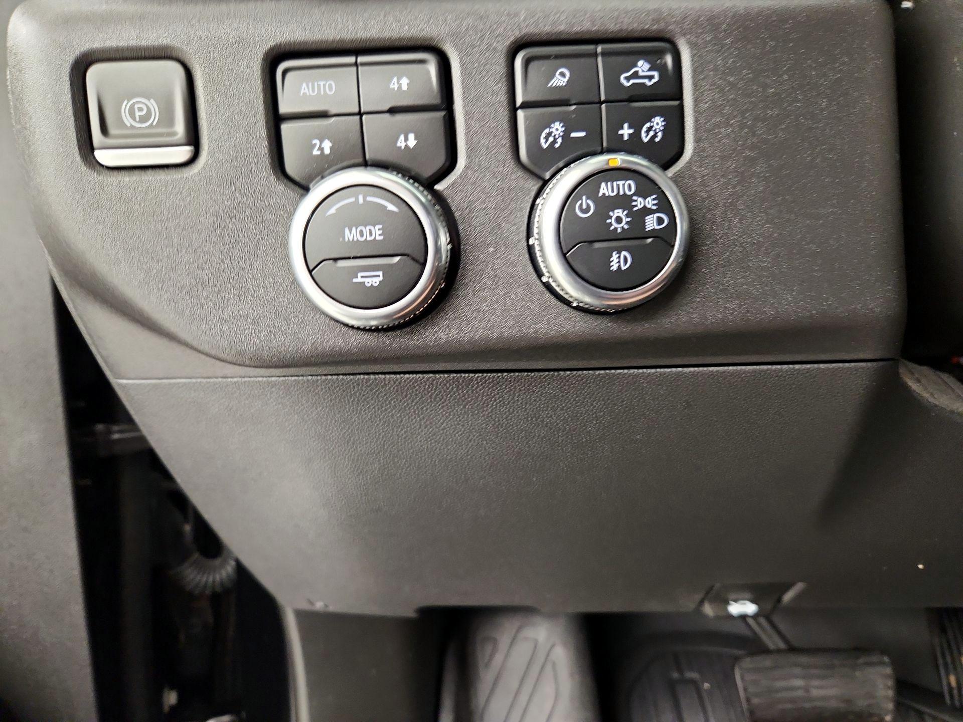 Thumbnail: 2023 GMC Sierra 1500 - 13
