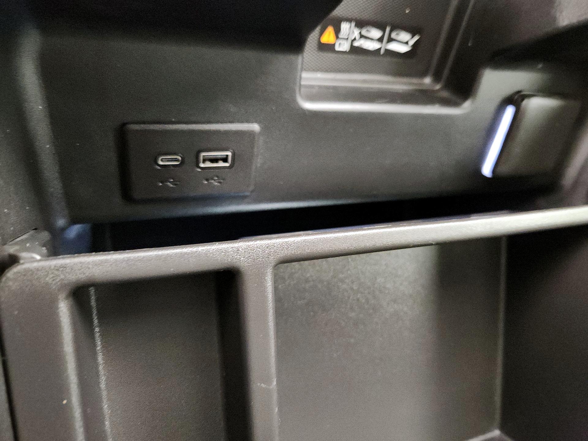 Thumbnail: 2023 GMC Sierra 1500 - 18