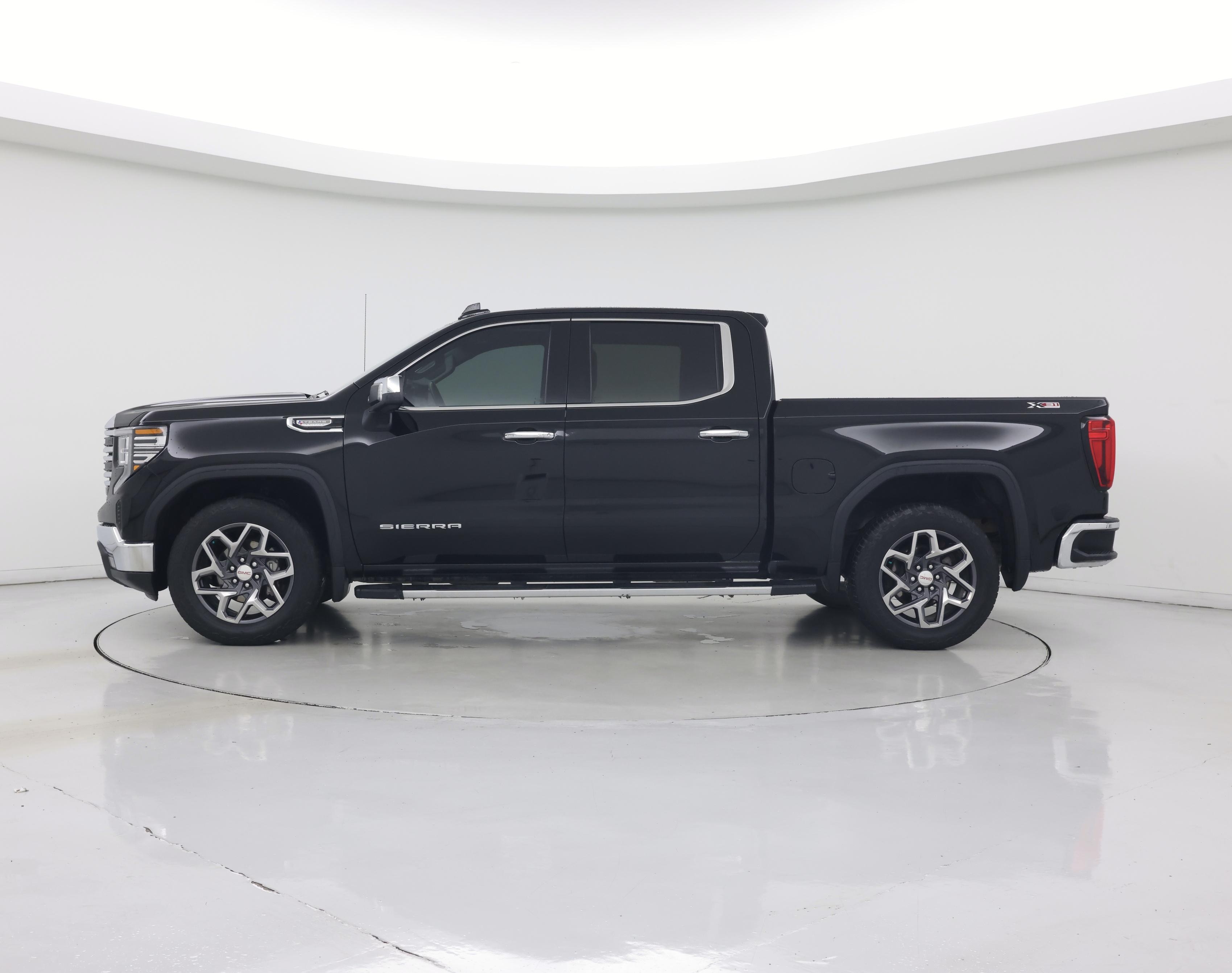 Thumbnail: 2023 GMC Sierra 1500 - 3