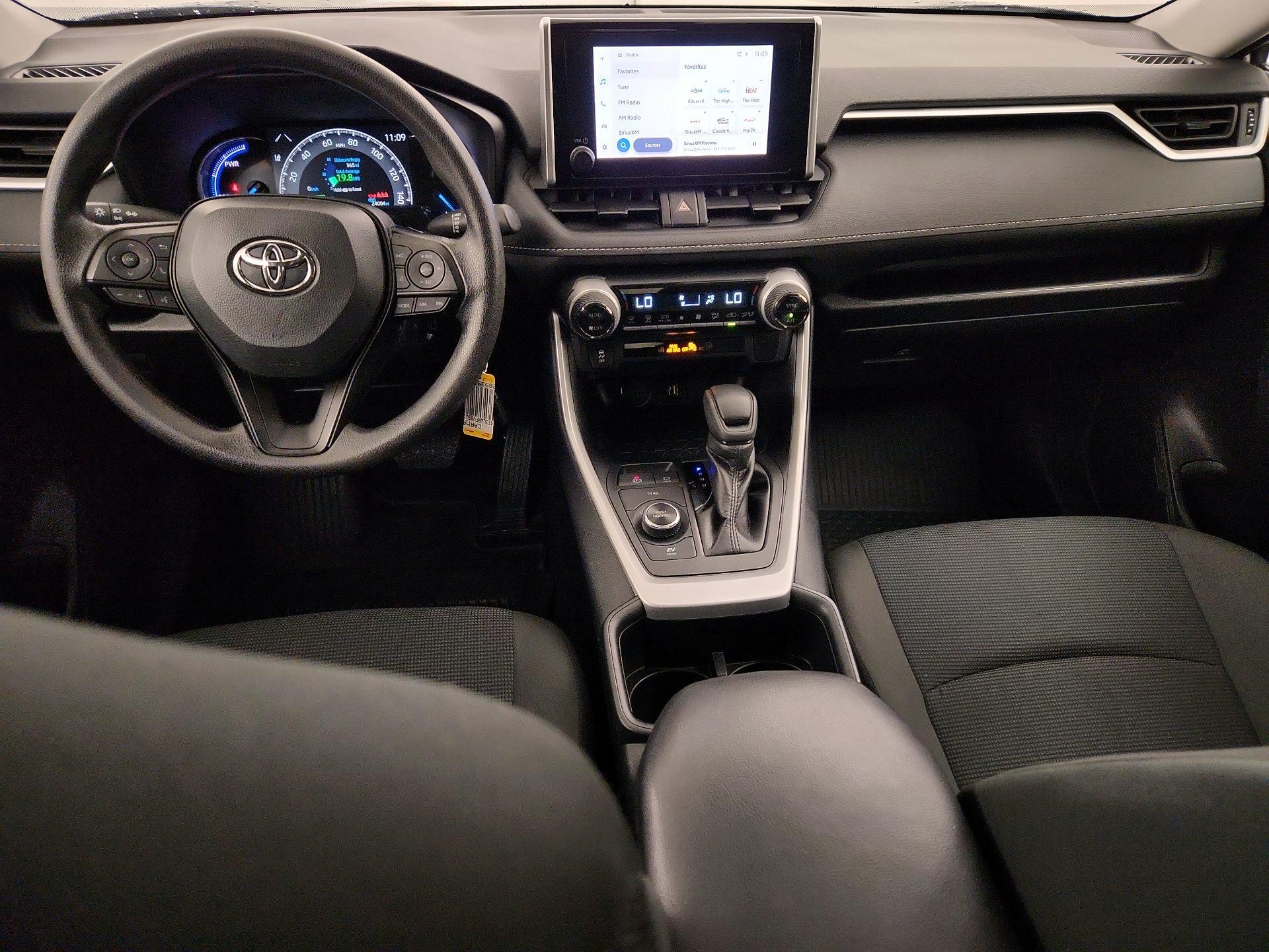 Thumbnail: 2025 Toyota RAV4 - 9