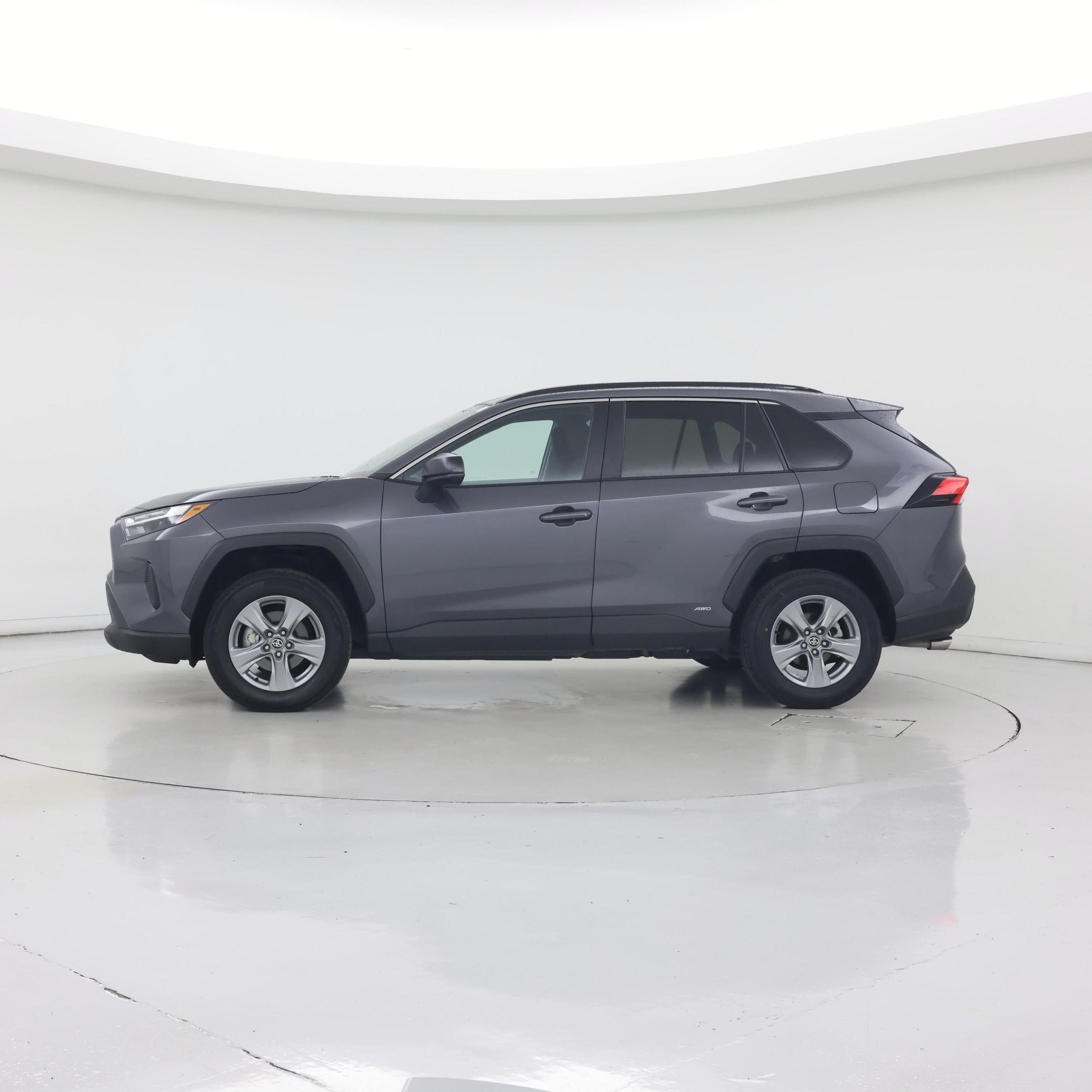 Thumbnail: 2025 Toyota RAV4 - 3
