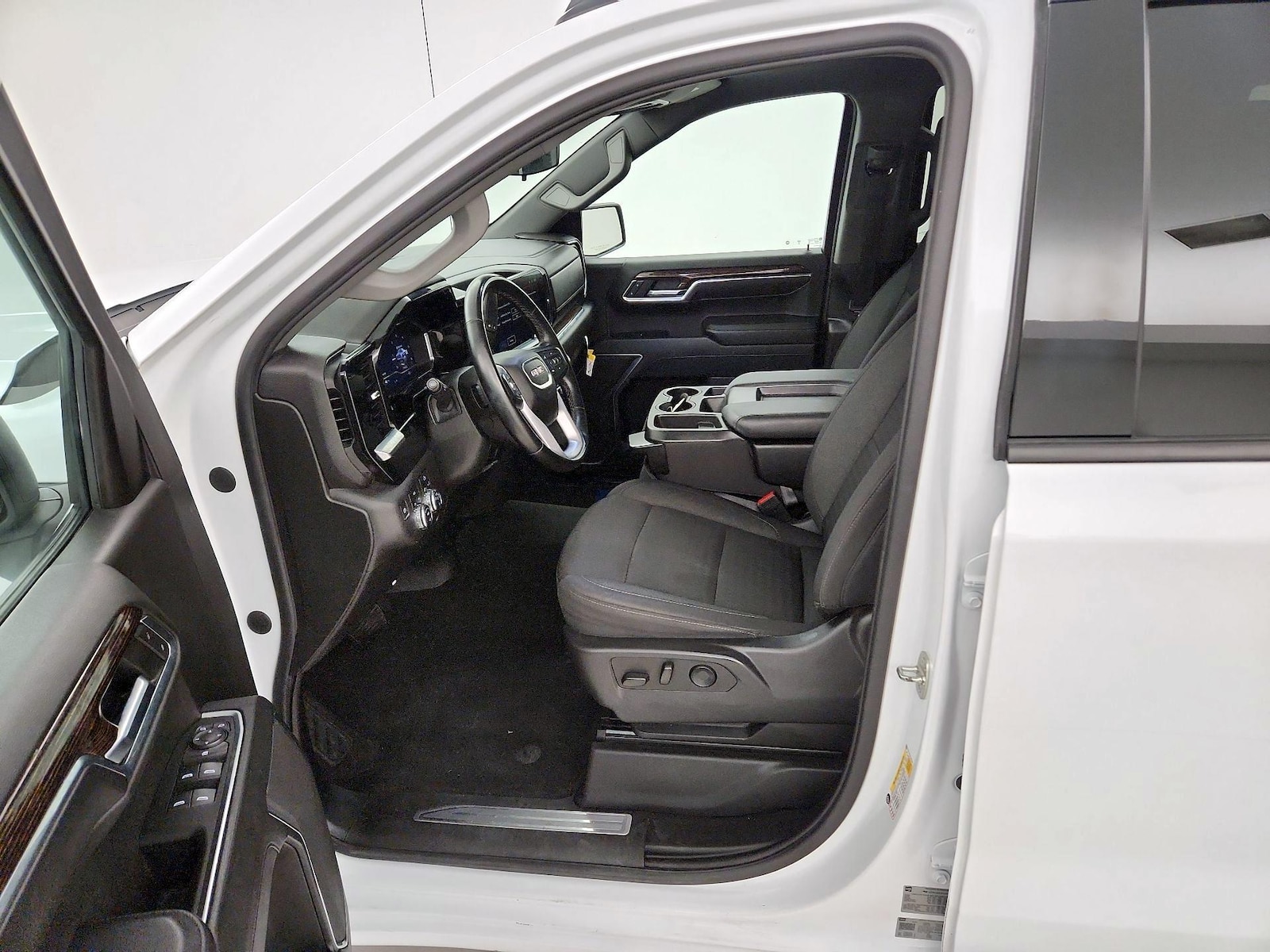 2023 GMC Sierra 1500 Elevation - Photo 10