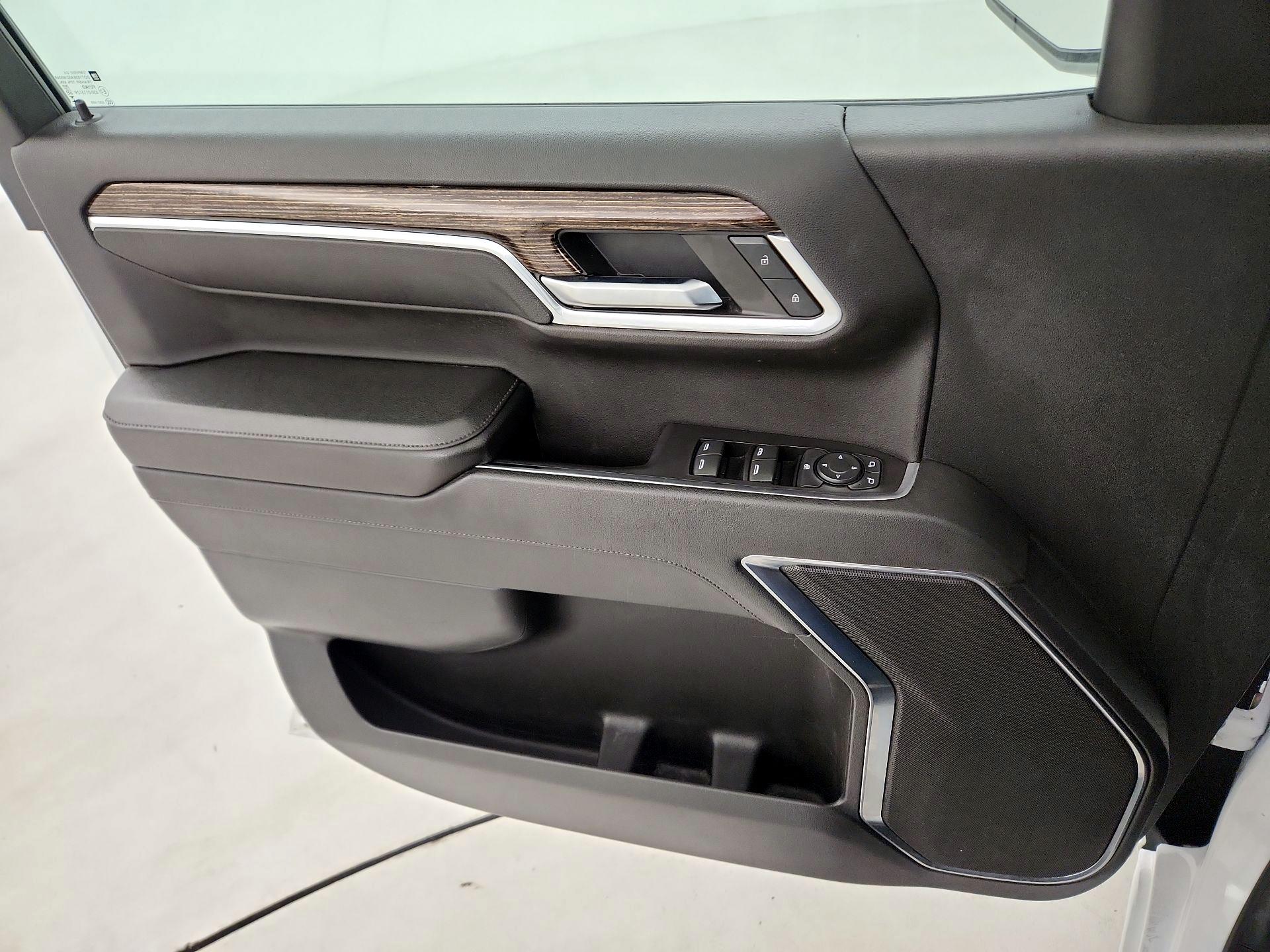 Thumbnail: 2023 GMC Sierra 1500 - 10